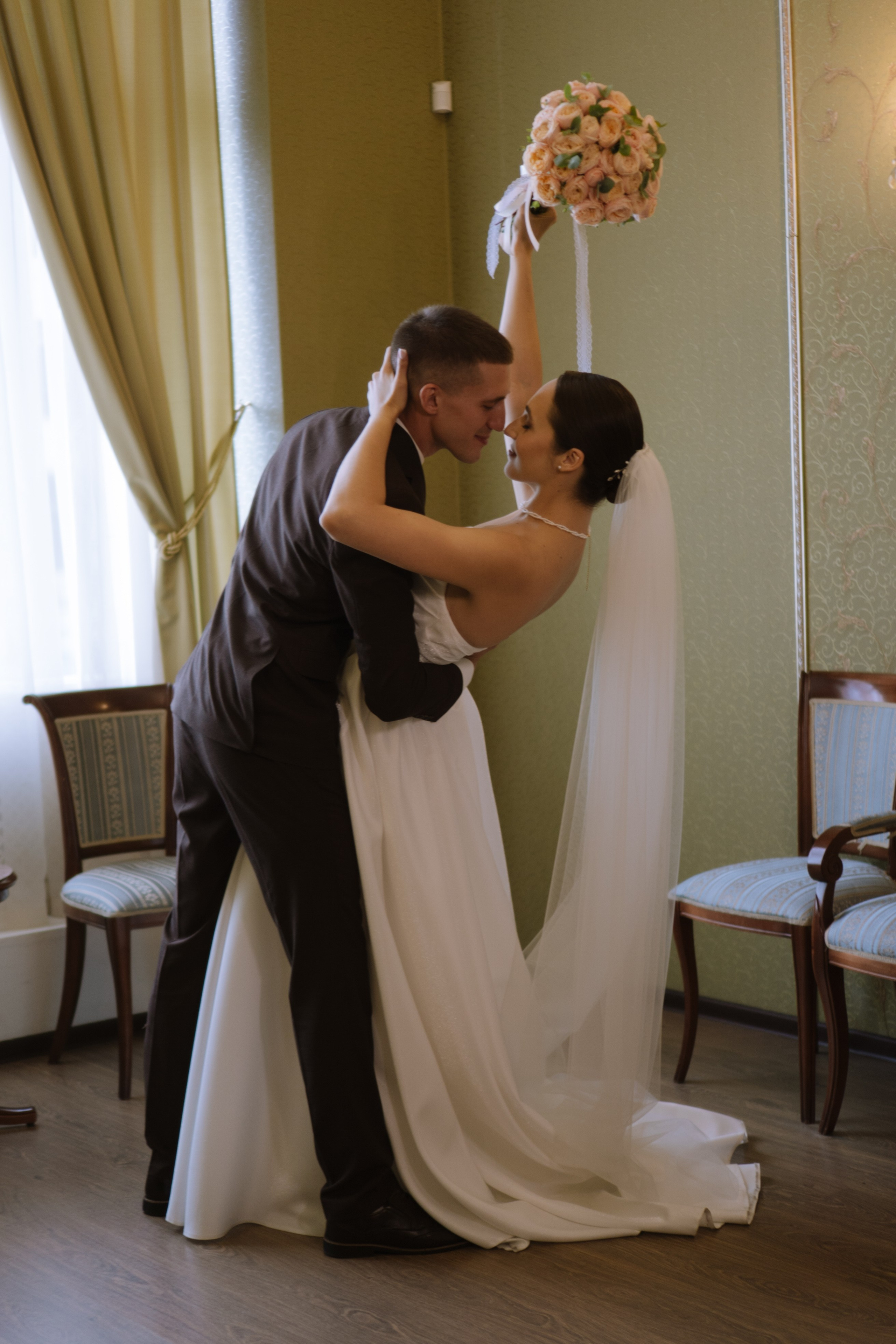 РЕПОРТАЖНАЯ СЬЕМКА В ЗАГСЕ. Профессиональный фотограф, Санкт-Петербург — Виктория Богомолова