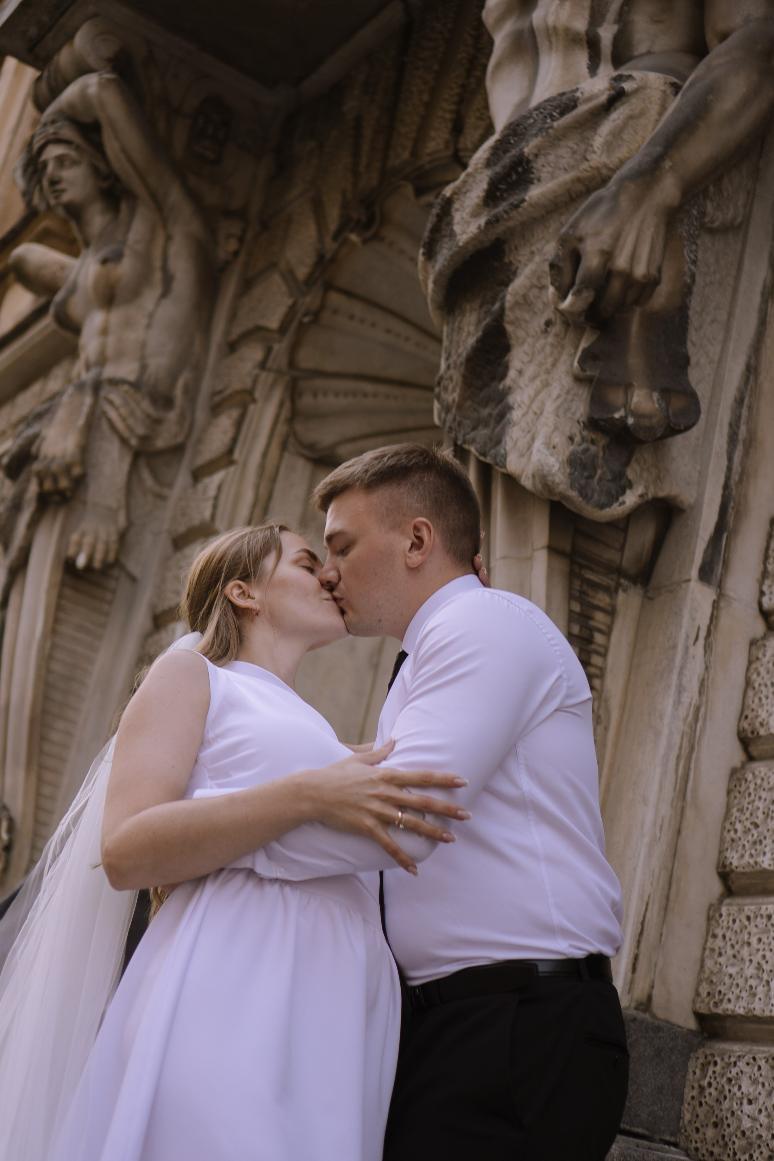 СВАДЕБНАЯ СЬЕМКА С ИСАКИЕВСКИМ СОБОРОМ, АСТОРИЯ И ЗАКОНОДАТЕЛЬНОЕ СОБРАНИЕ. Профессиональный фотограф, Санкт-Петербург — Виктория Богомолова