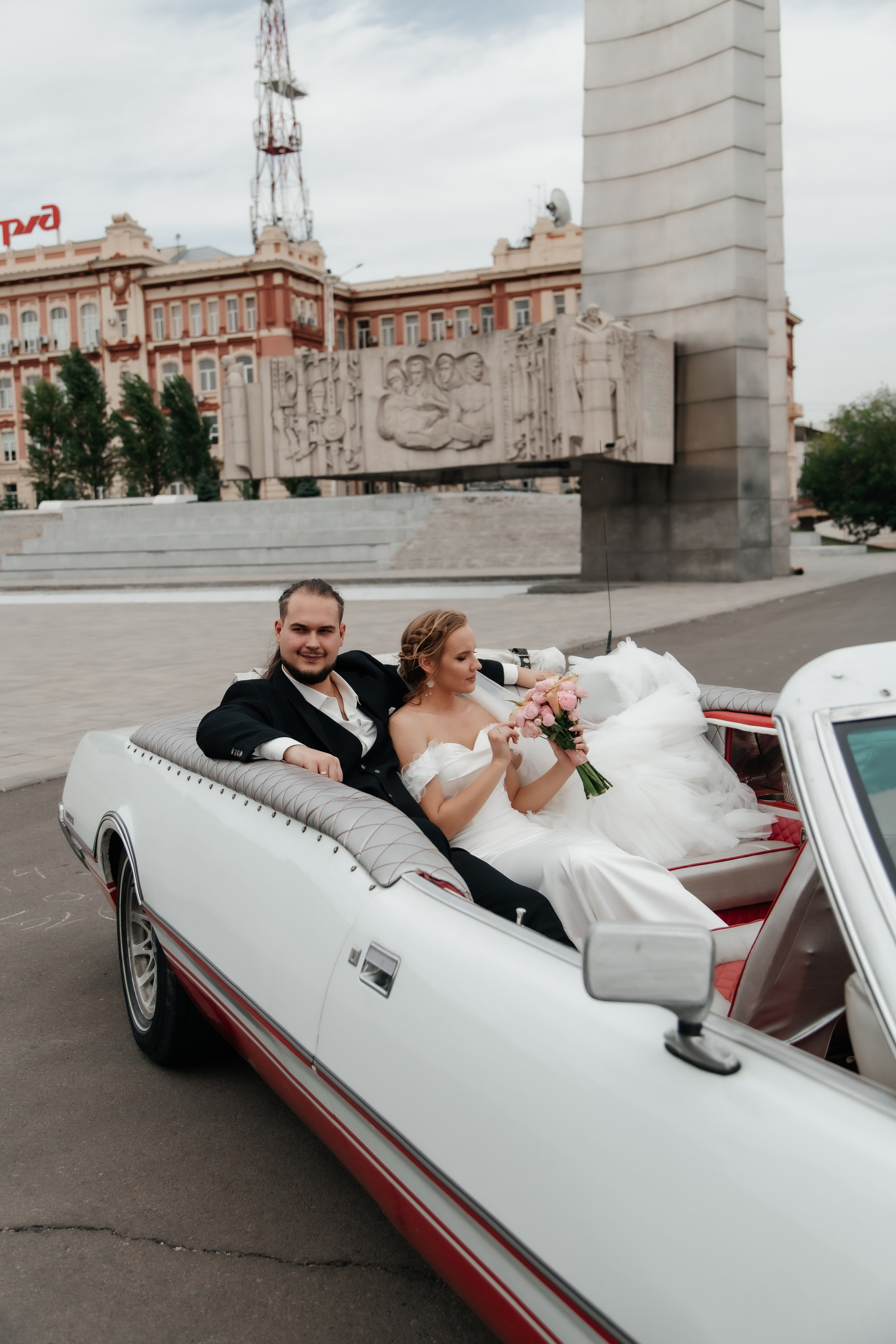 Анонс свадьбы Дианы Ильи