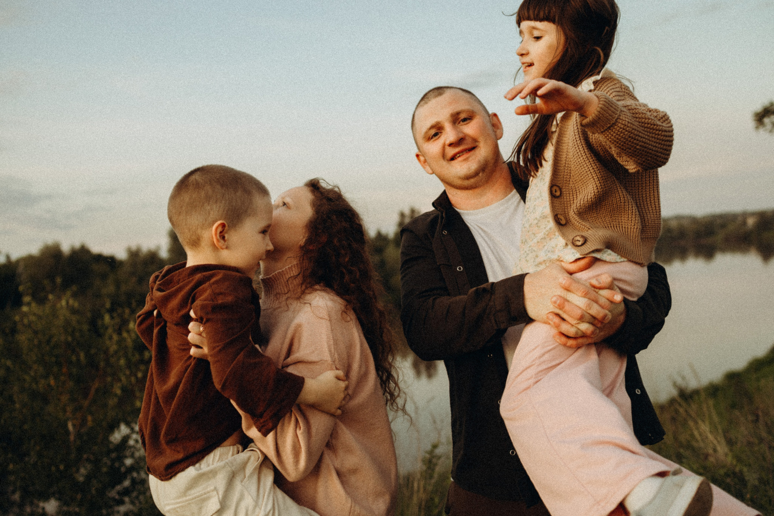 В лучах заката. Lifestyle семейный и детский фотограф в Омске Иванова Екатерина