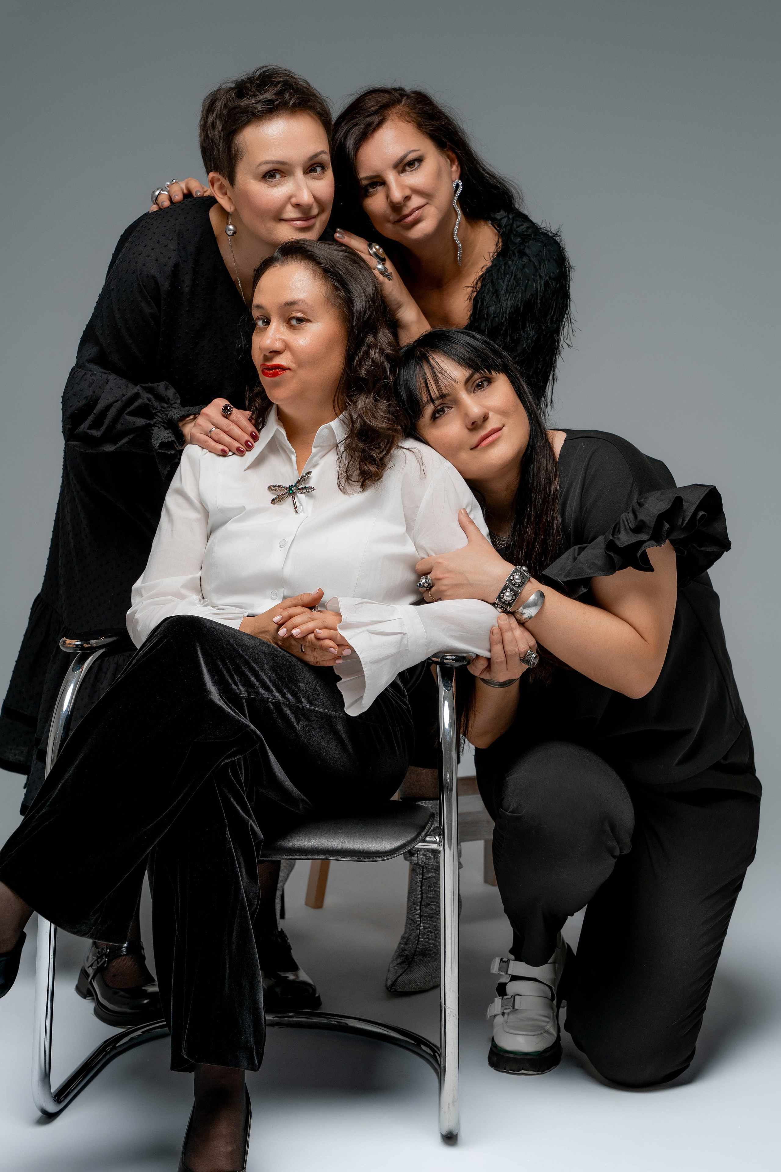 Дружеские фотосессии в студии. Профессиональный фотограф Ковалева Олеся