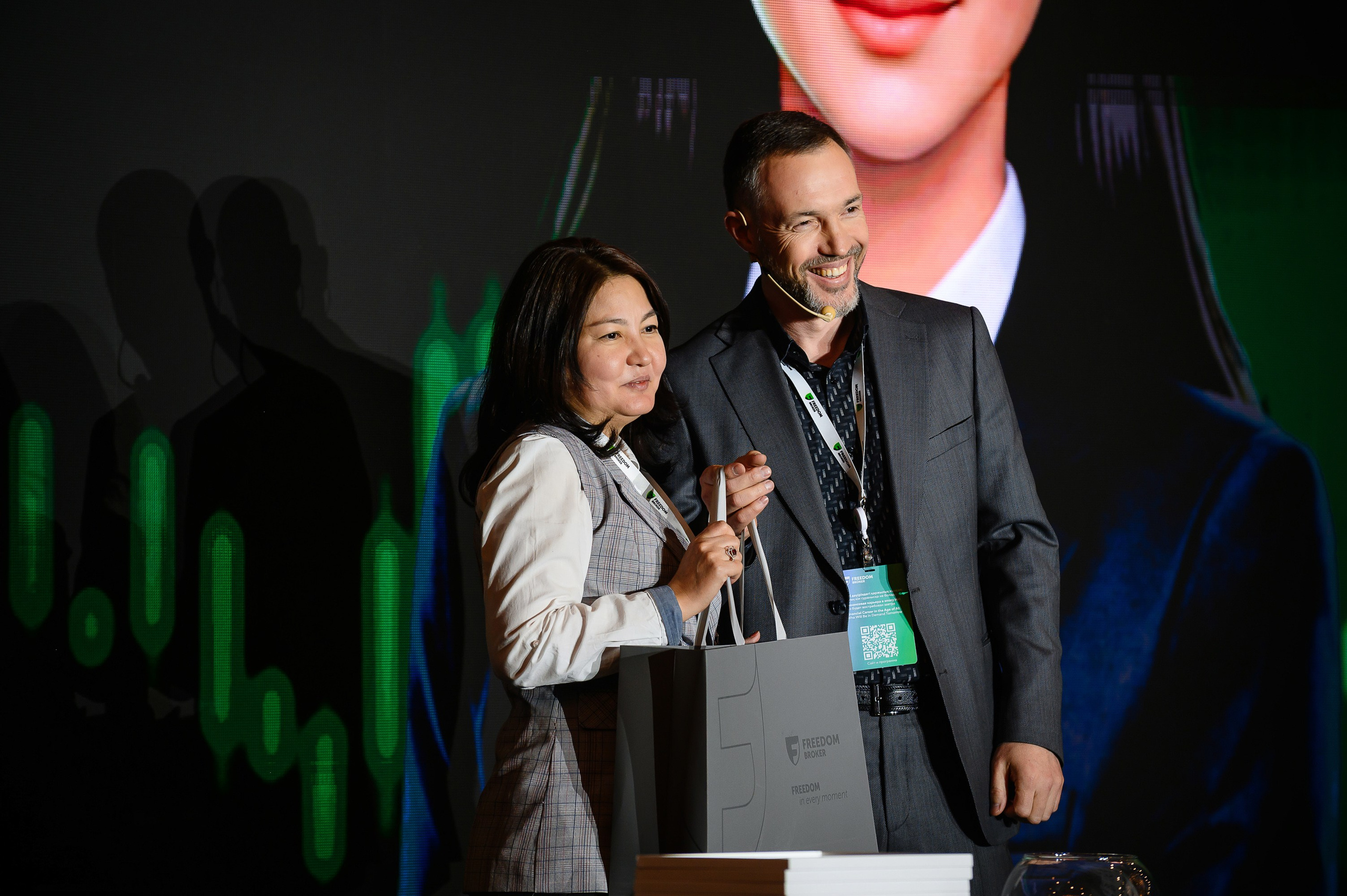 Финансовая карьера в эпоху ИИ. Freedom holding corp. Интерьерный и репортажный фотограф в Алматы