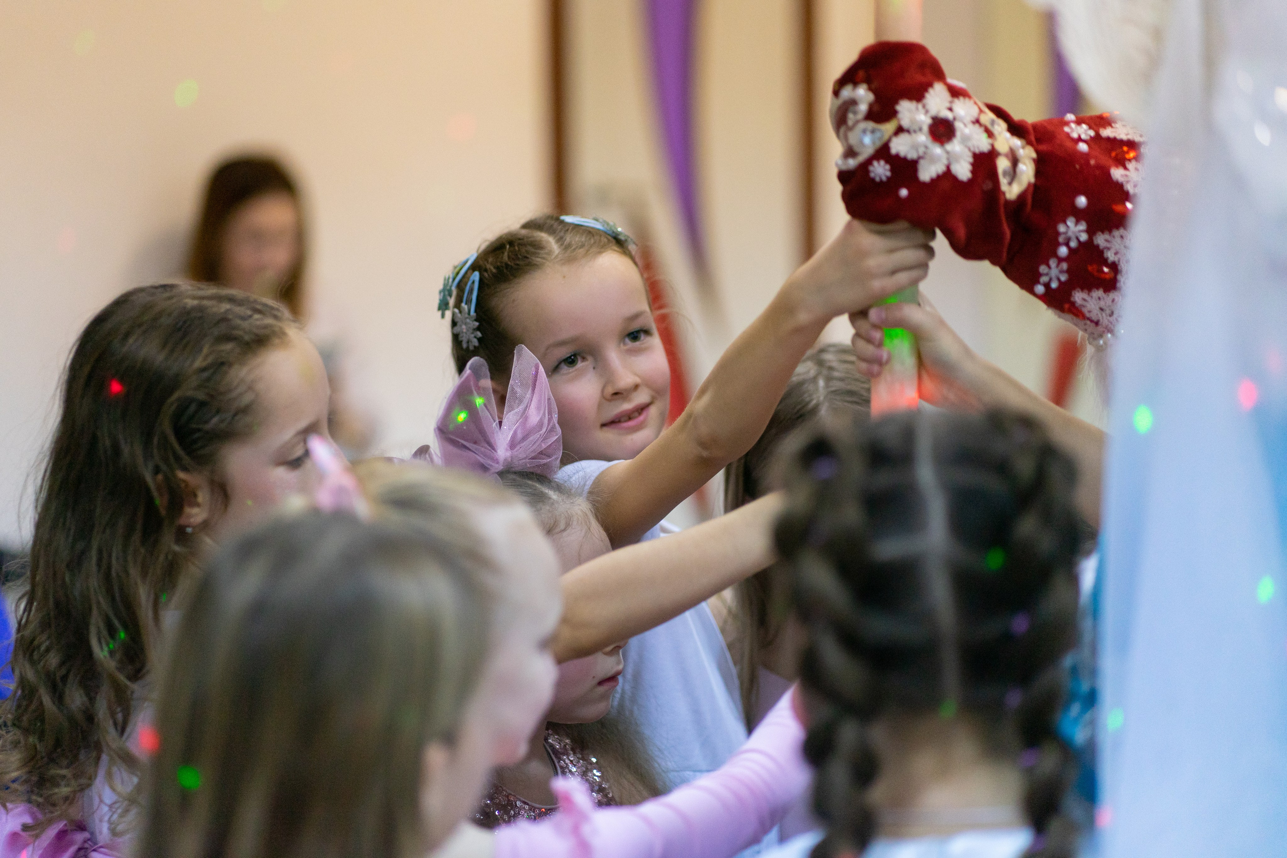 Детский новогодний праздник. Фотограф в Сочи Тиунова Маргарита и Тиунов Евгений