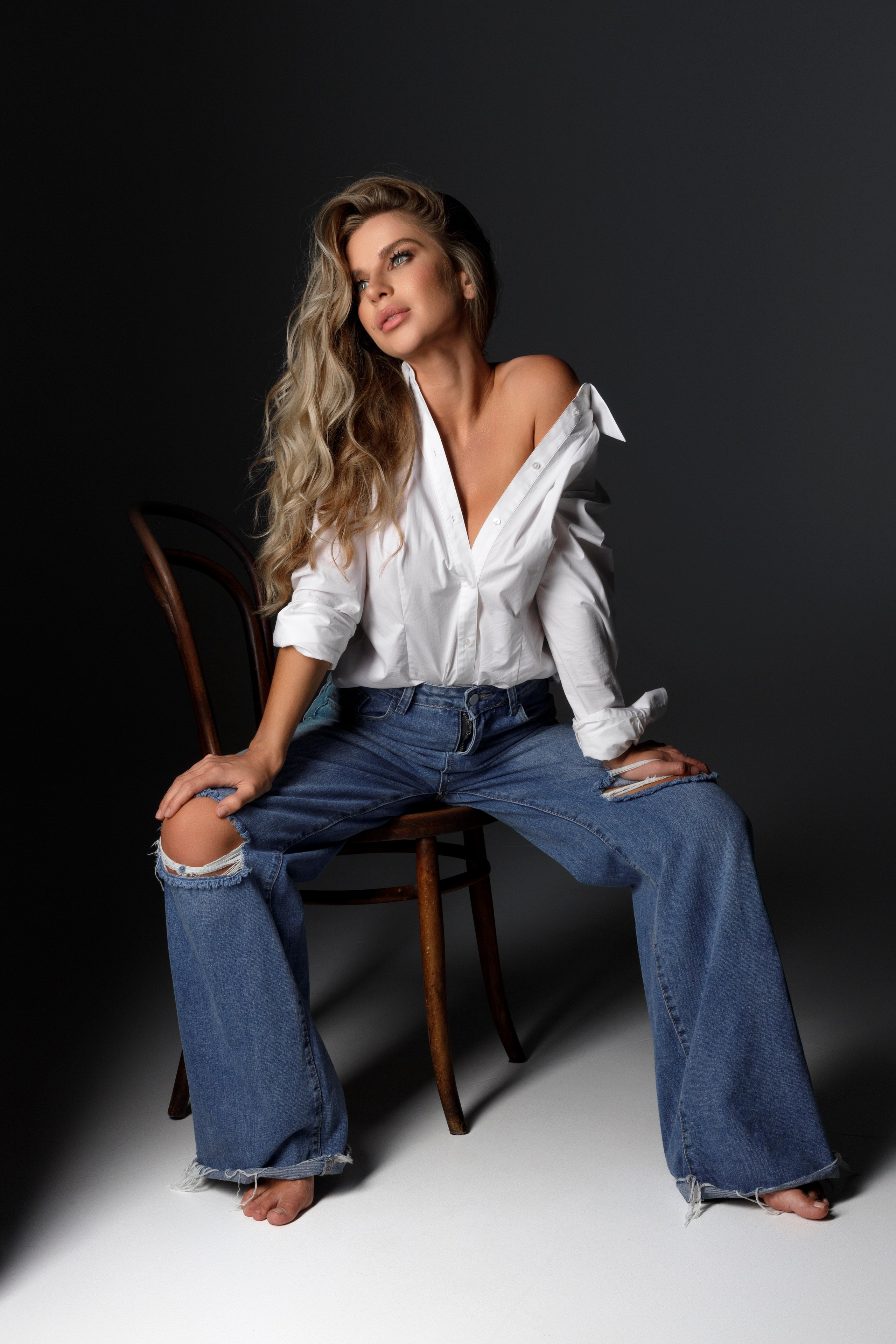 Яна. Главная