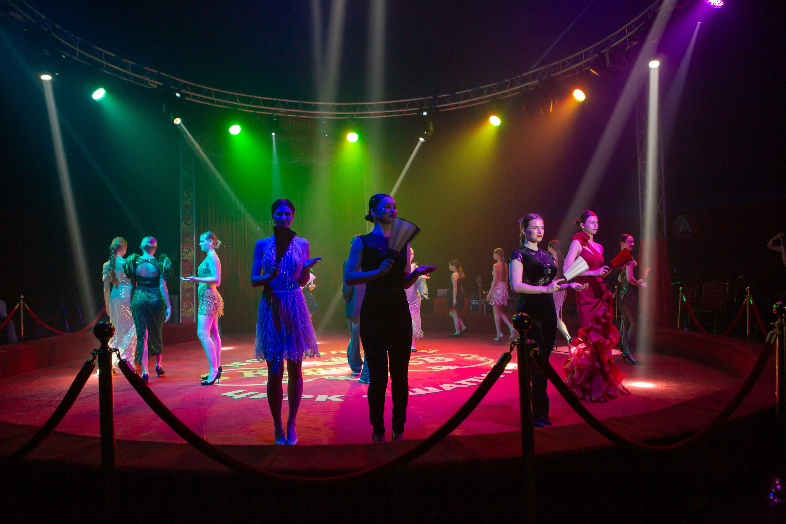 MANEGE SHOW. Репортажный, семейный, свадебный, портретный фотограф