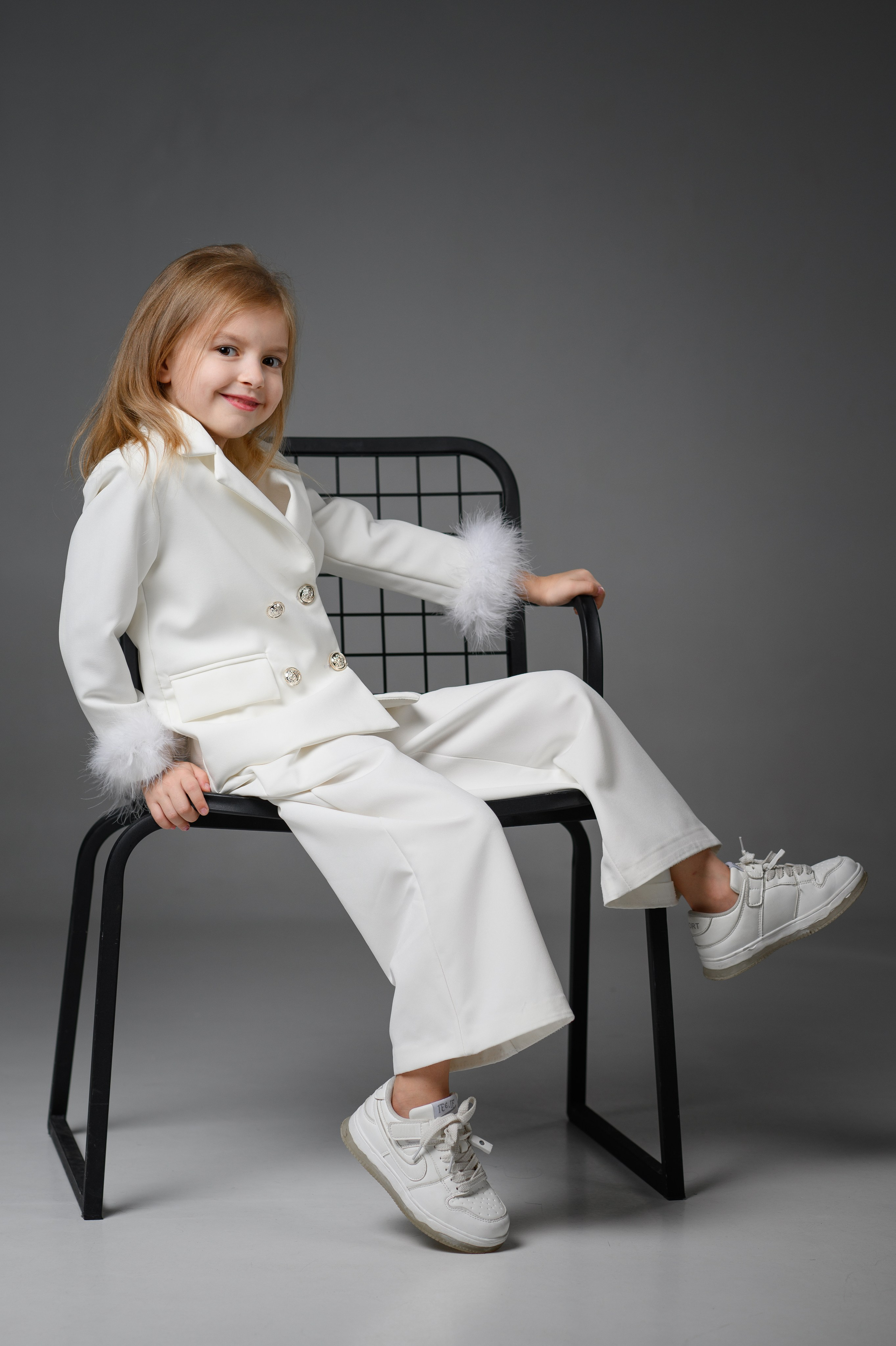 Стильная съёмка для маленькой красавицы. Свадебный фотограф Константинова Елена