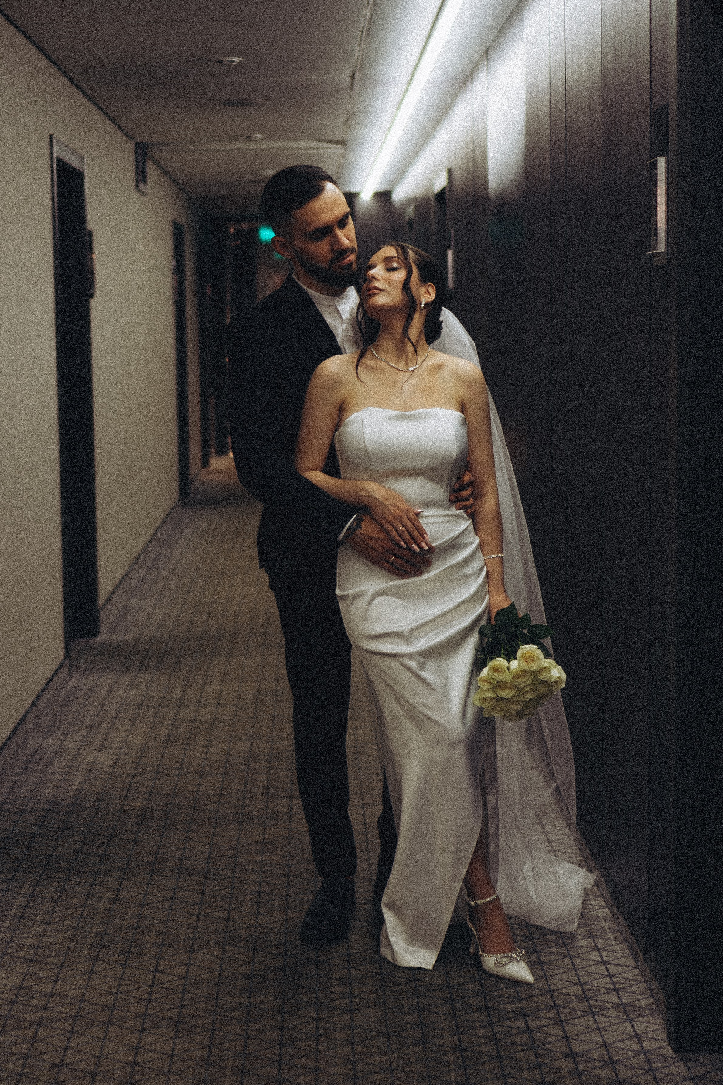 СВАДЕБНАЯ СЬЕМКА СБОРОВ ЖЕНИХА И НЕВЕСТЫ В ОТЕЛЕ И ТАКЖЕ ФОТОСЕССИИЯ В ОТЕЛЕЕ МЕГАПОЛИС БРЯНСК. Профессиональный фотограф, Санкт-Петербург — Виктория Богомолова