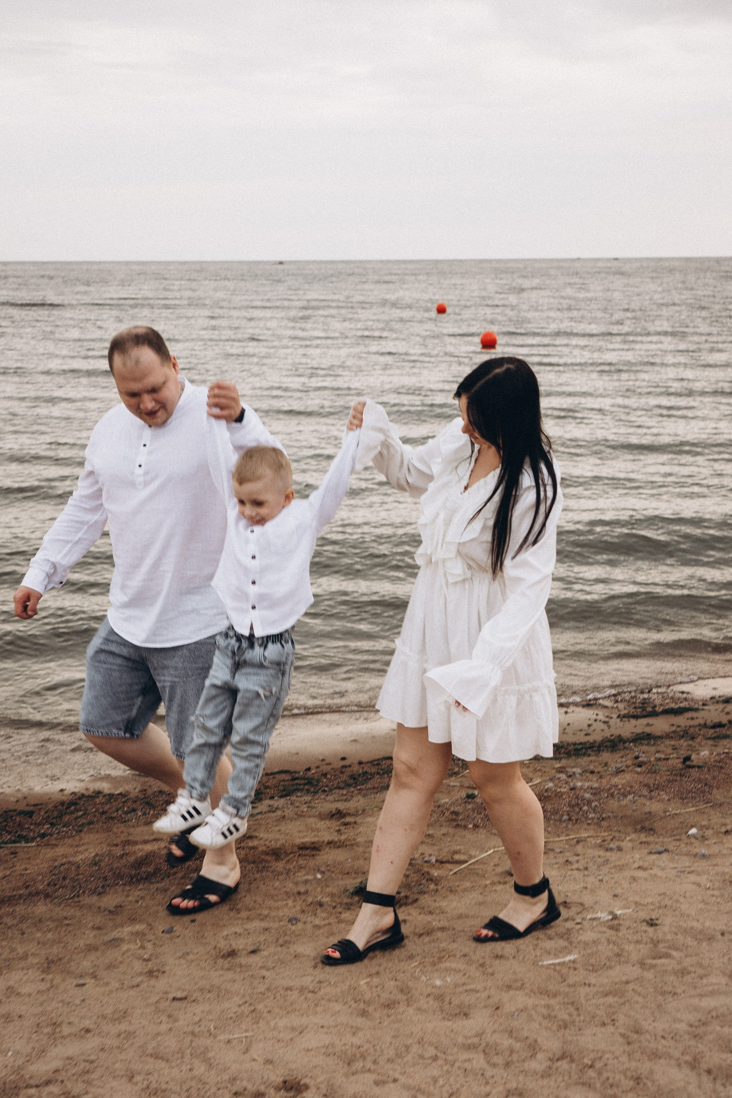 Семейная история на берегу залива. Профессиональный фотограф, Санкт-Петербург — Виктория Богомолова