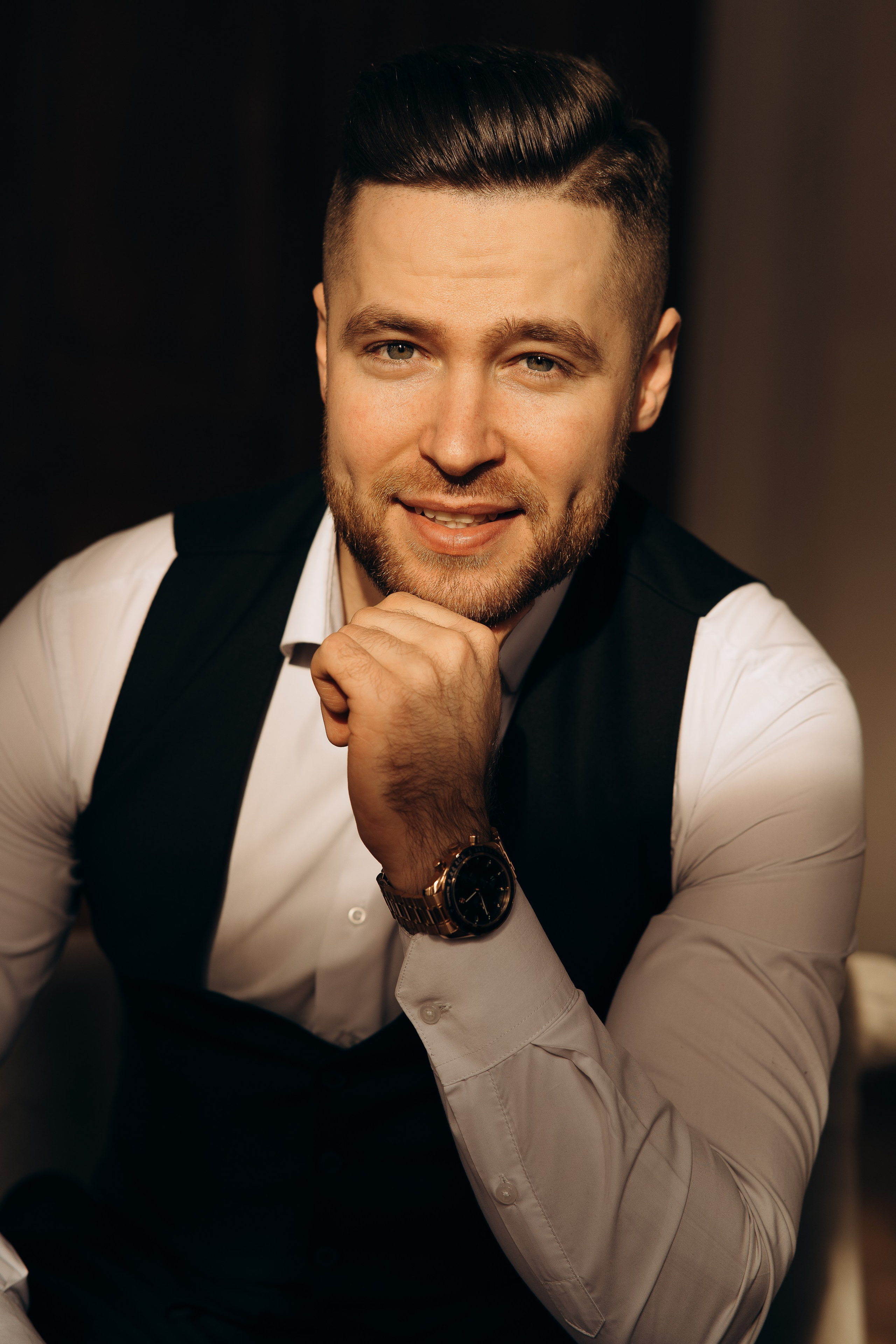 Свадебная фотосессия в библиотеке. Семейный фотограф в Москве Галина Гончар