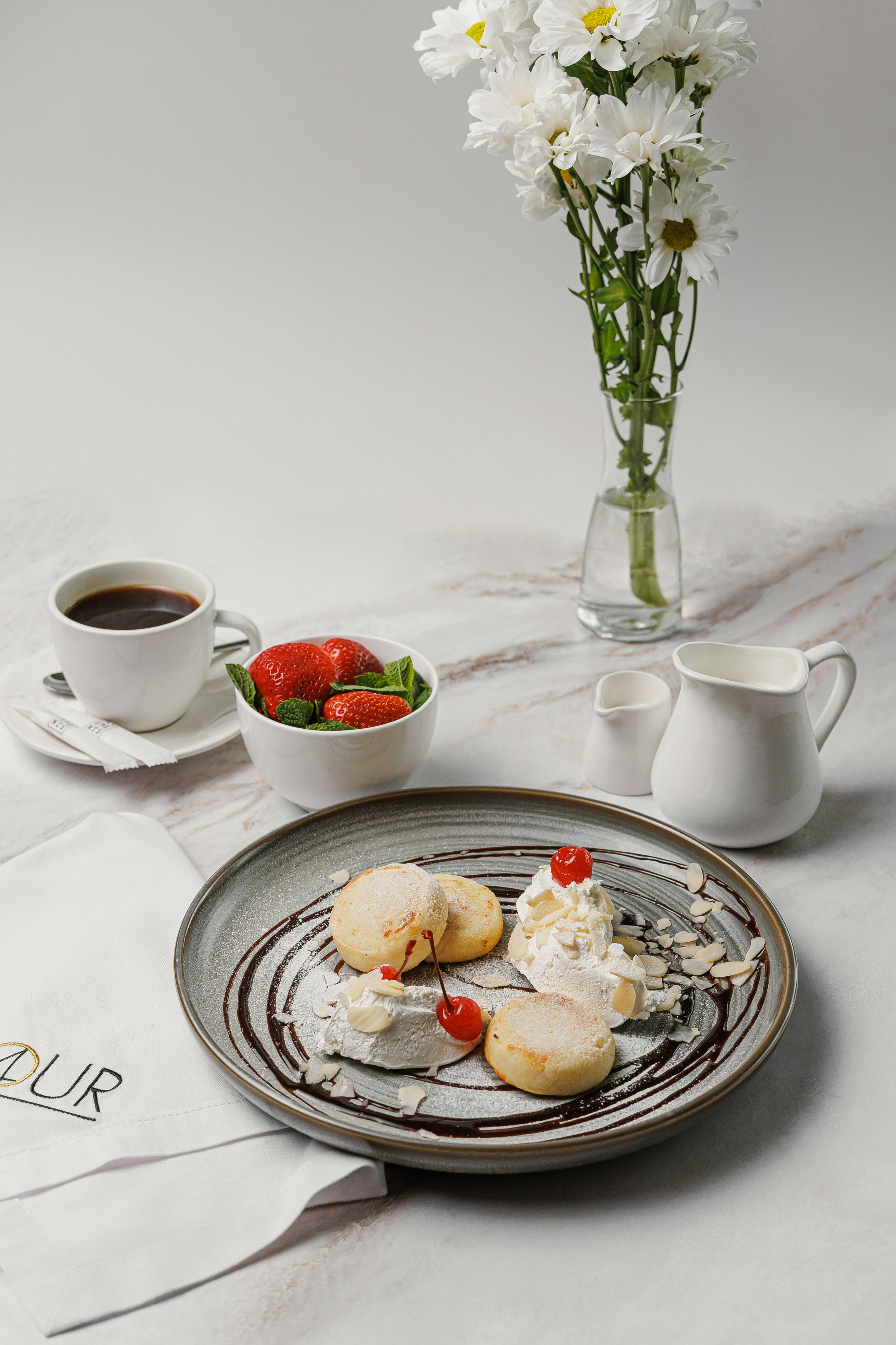 «FOUR». Фото и видео контент за одну съемку — Веретенников Егор