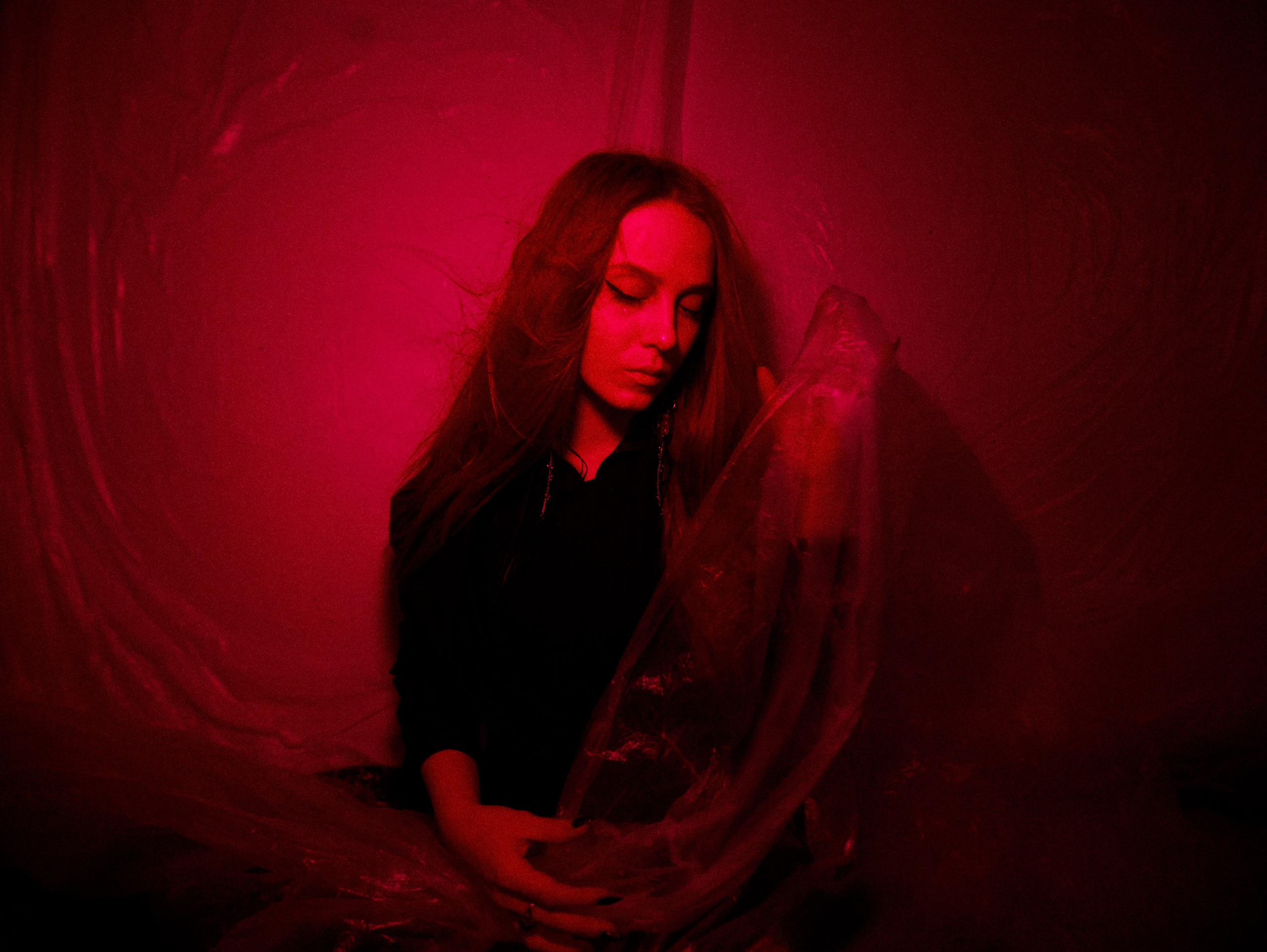 Red. Фотограф Мария Немм