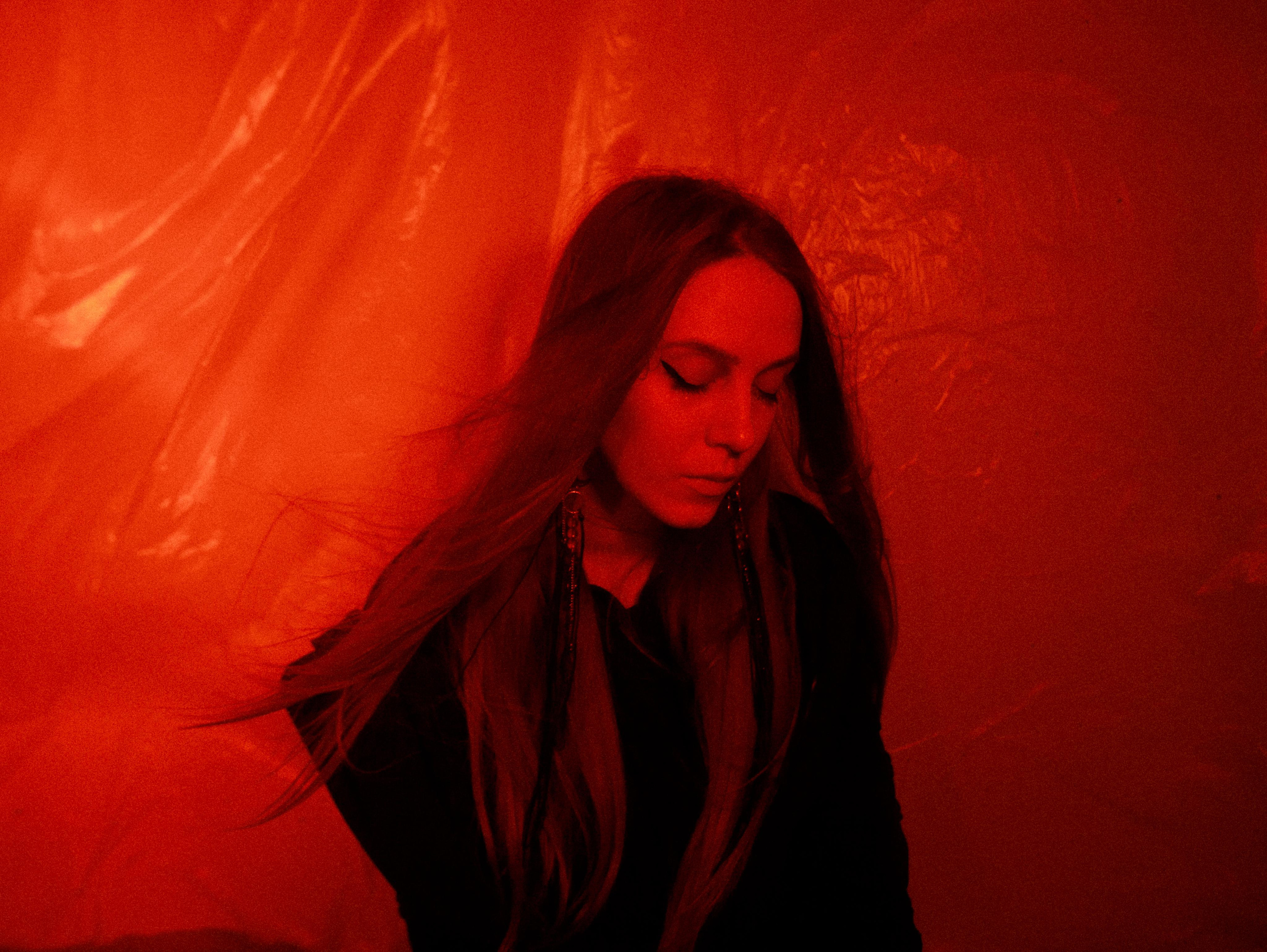 Red. Фотограф Мария Немм