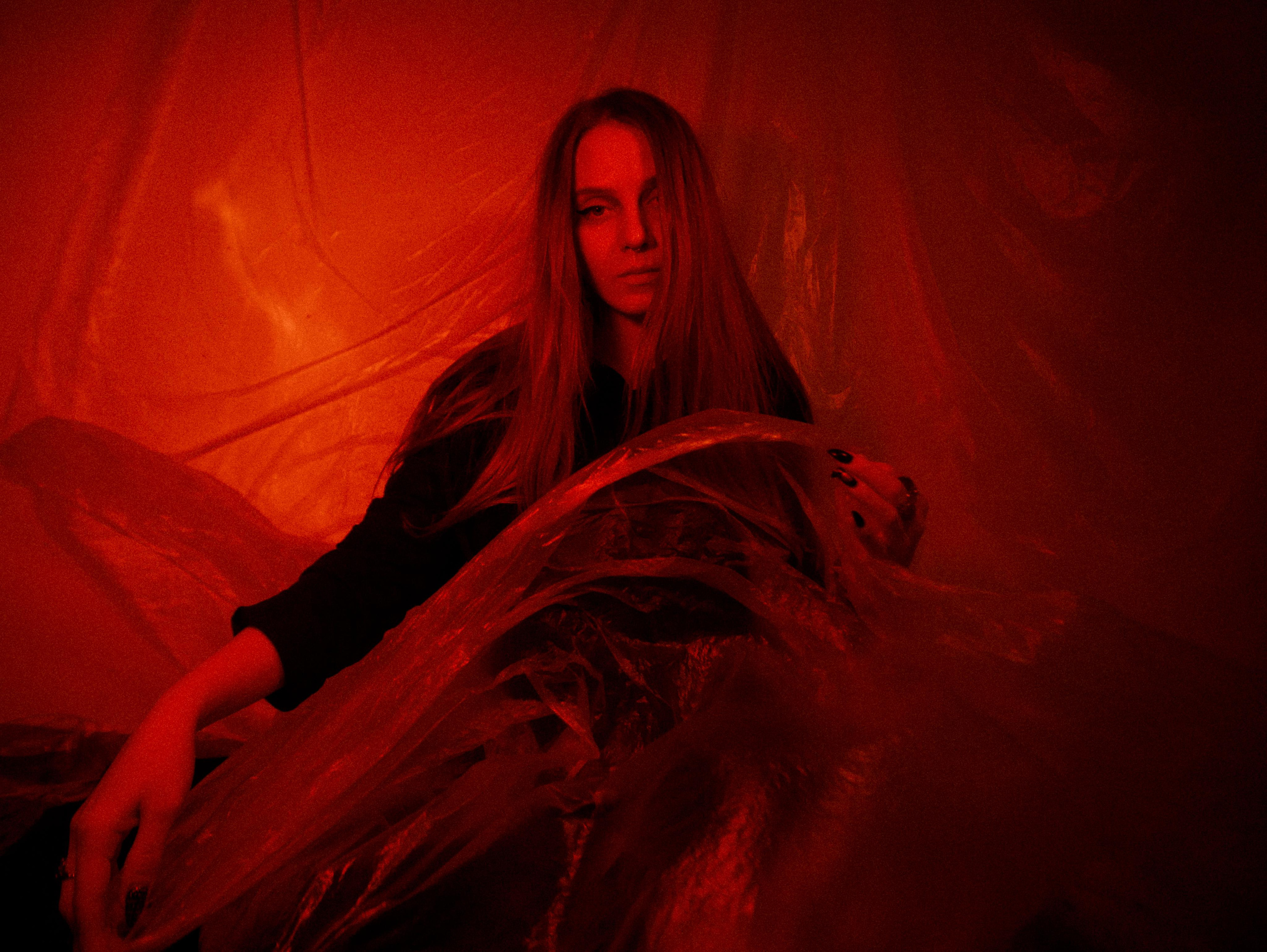 Red. Фотограф Мария Немм