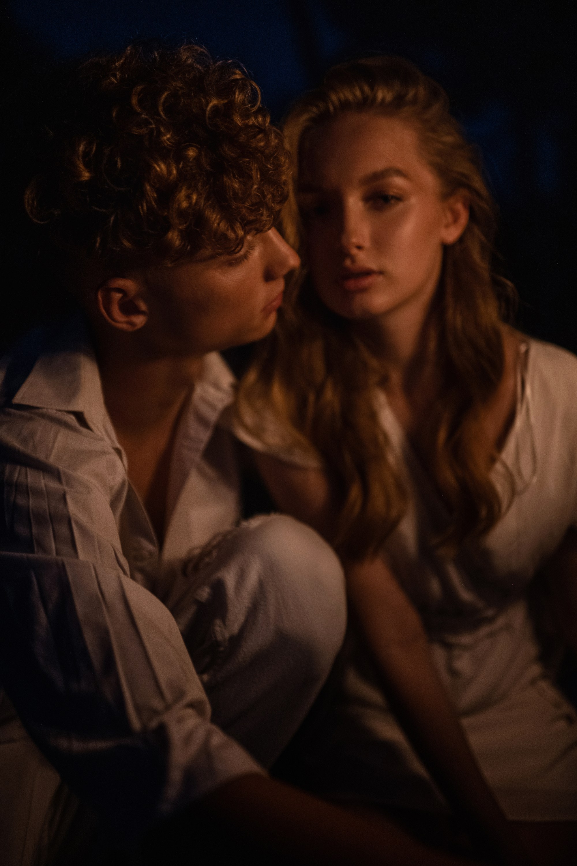 Гори, Ярче. Фотограф Александр Захар. Минск, Москва, Дубай