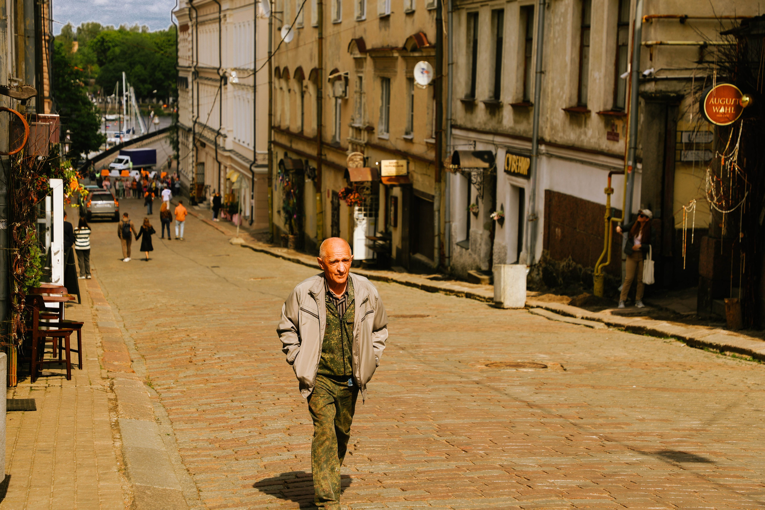 СТРИТ. АЛЕКСЕЙ КОЛМАКОВ. Фотограф. Москва и Московская область