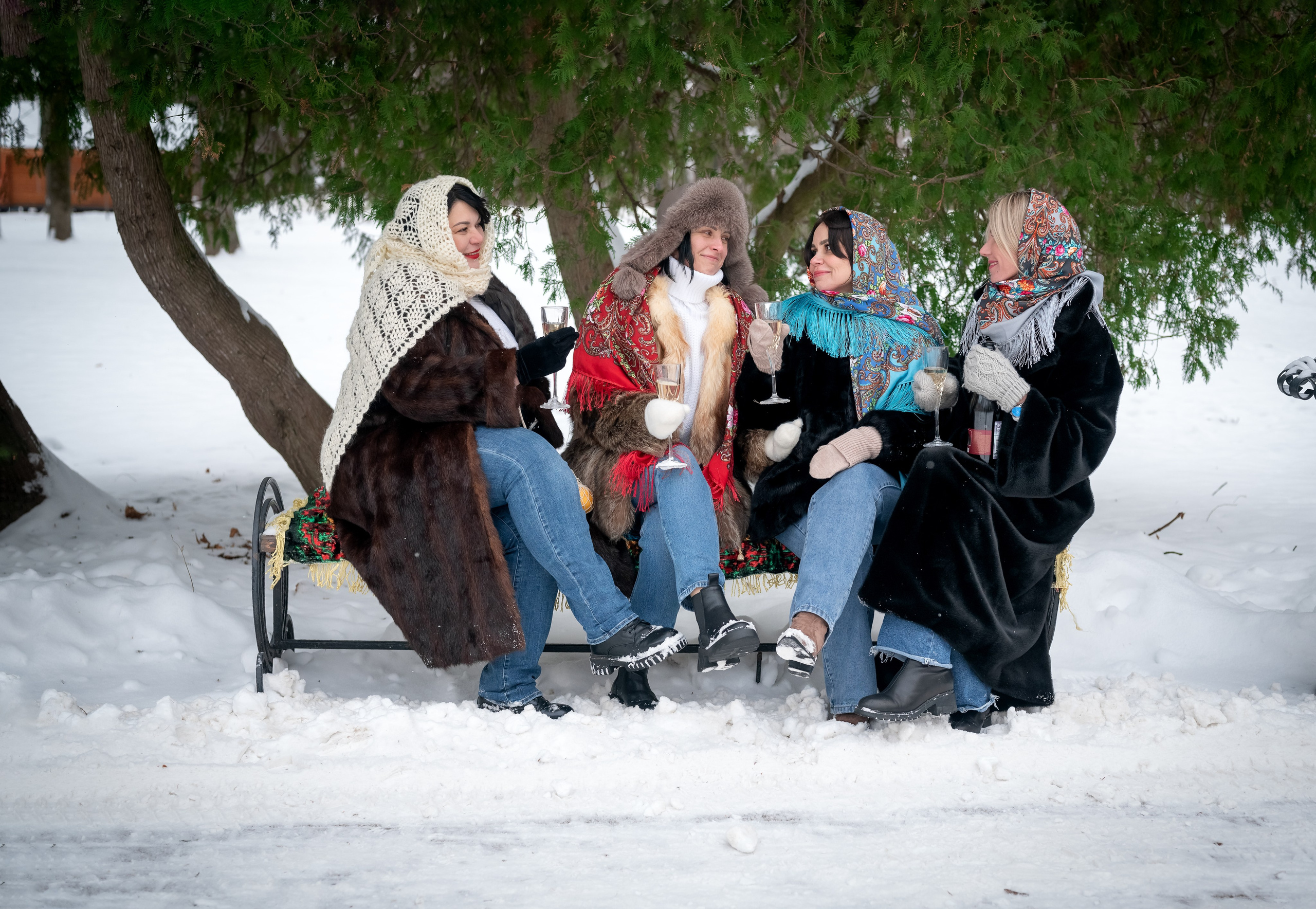 Девушки — такие девушки. Фотограф новорождённых, семейный, школьный в городе Калуге Евгения