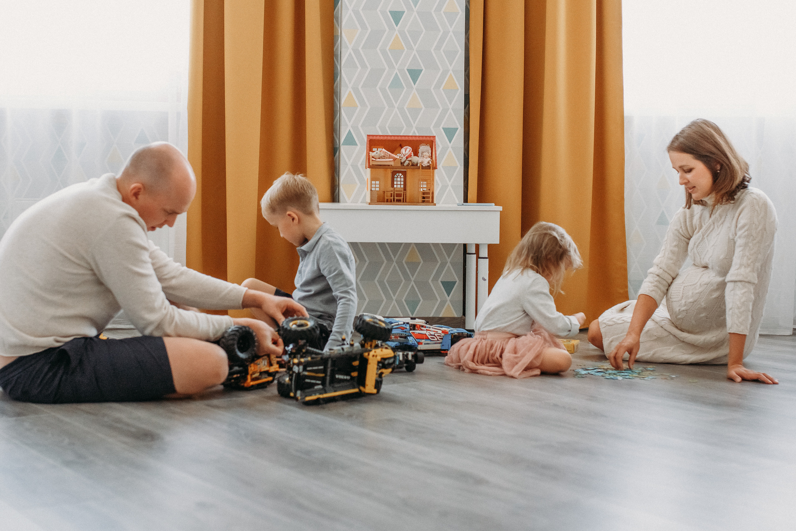 Домашняя семейная фотосессия с детьми. Семейный фотограф Екатеринбург Черепанова Олеся