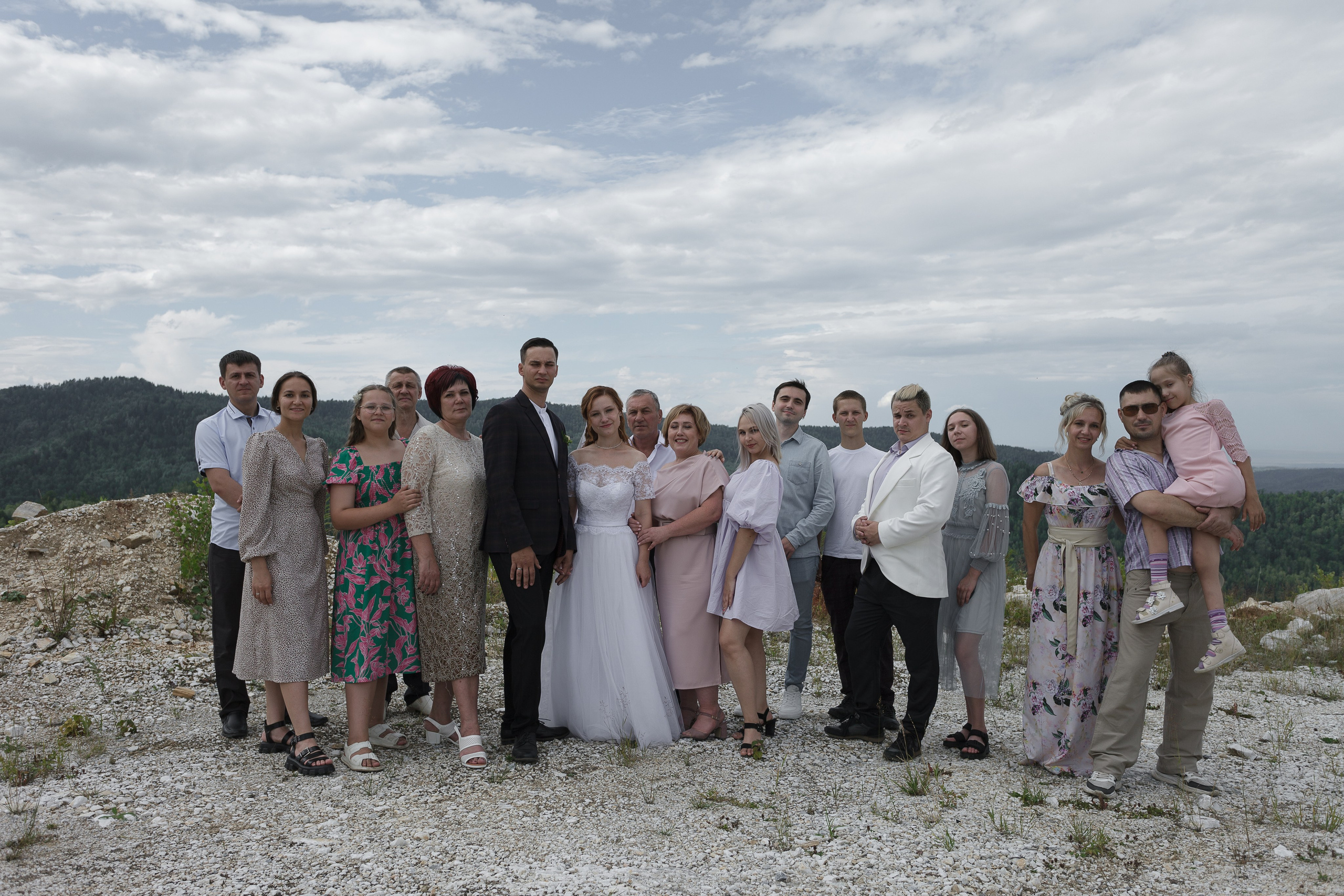 Свадебная фотосессия в Саяногорске. Портреты с душой: Иван Зиновьев -Фотограф в Саяногорске