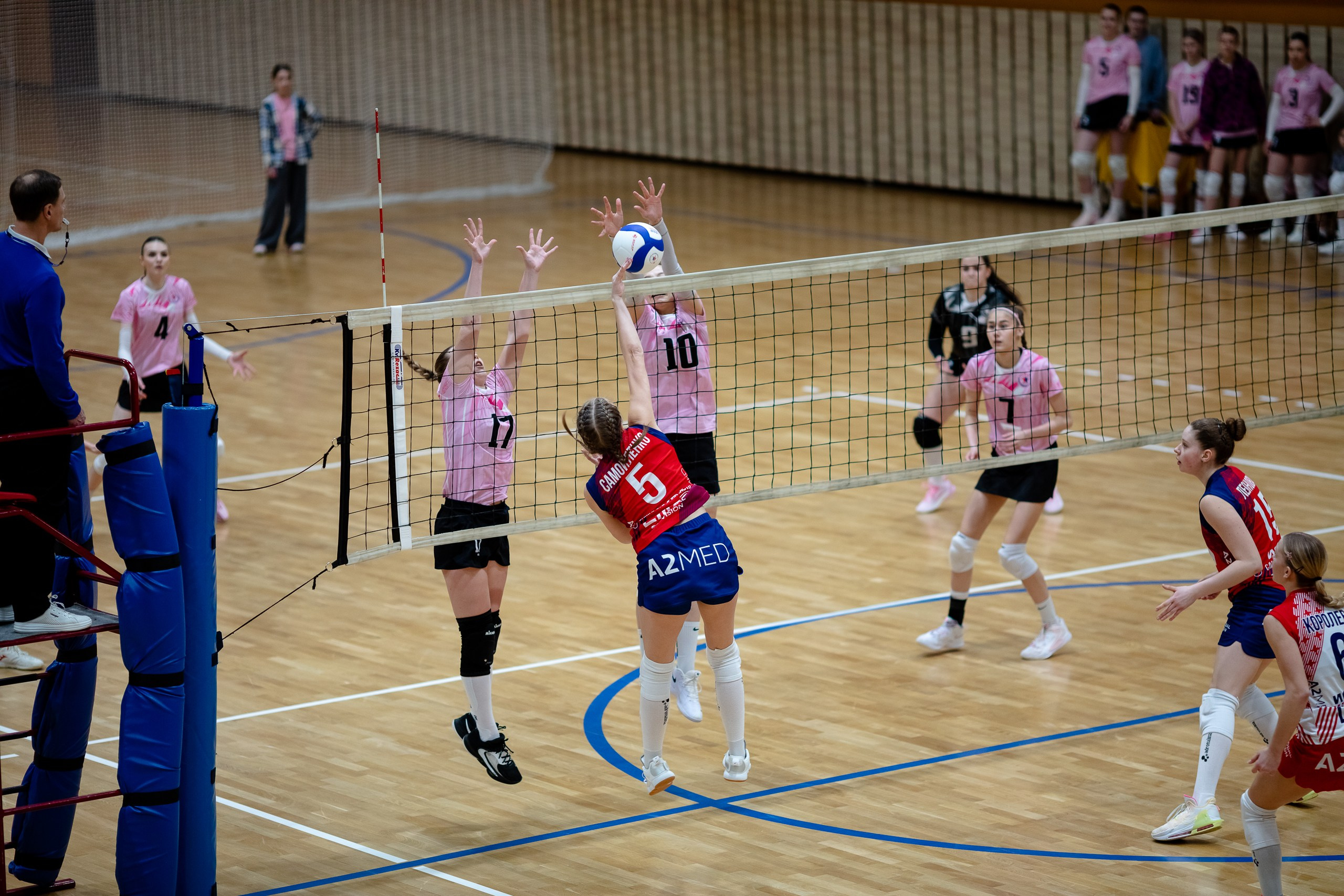 СШ11 — Искра / 2 игра. Фотография