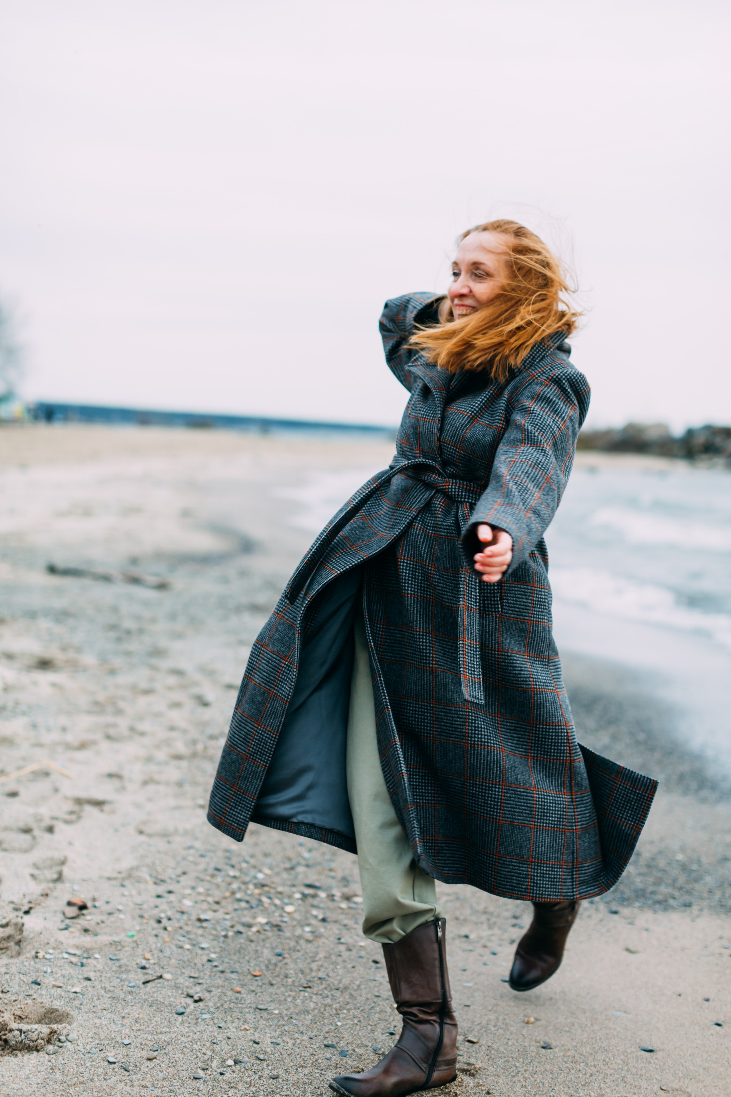 алёна малахова фотограф новосибирск семейный детский домашняя фотосессия в новосибирске день рождения репортажная съёмка фотосессия с лошадьми на конюшне деревня алтай  на природе фотосессия в детском саду мама и сын предложение руки и сердца идея  помолвка фотосессия берег закат детский день рождения годик торт аниматор лофт игровая продолжение следует prodoljenie_sleduet_  корпоратив тимбилдинг первоклашка линейка  контент  бизнес портрет оперный новат франция берет весна девушка мама и дочь мать и дитя