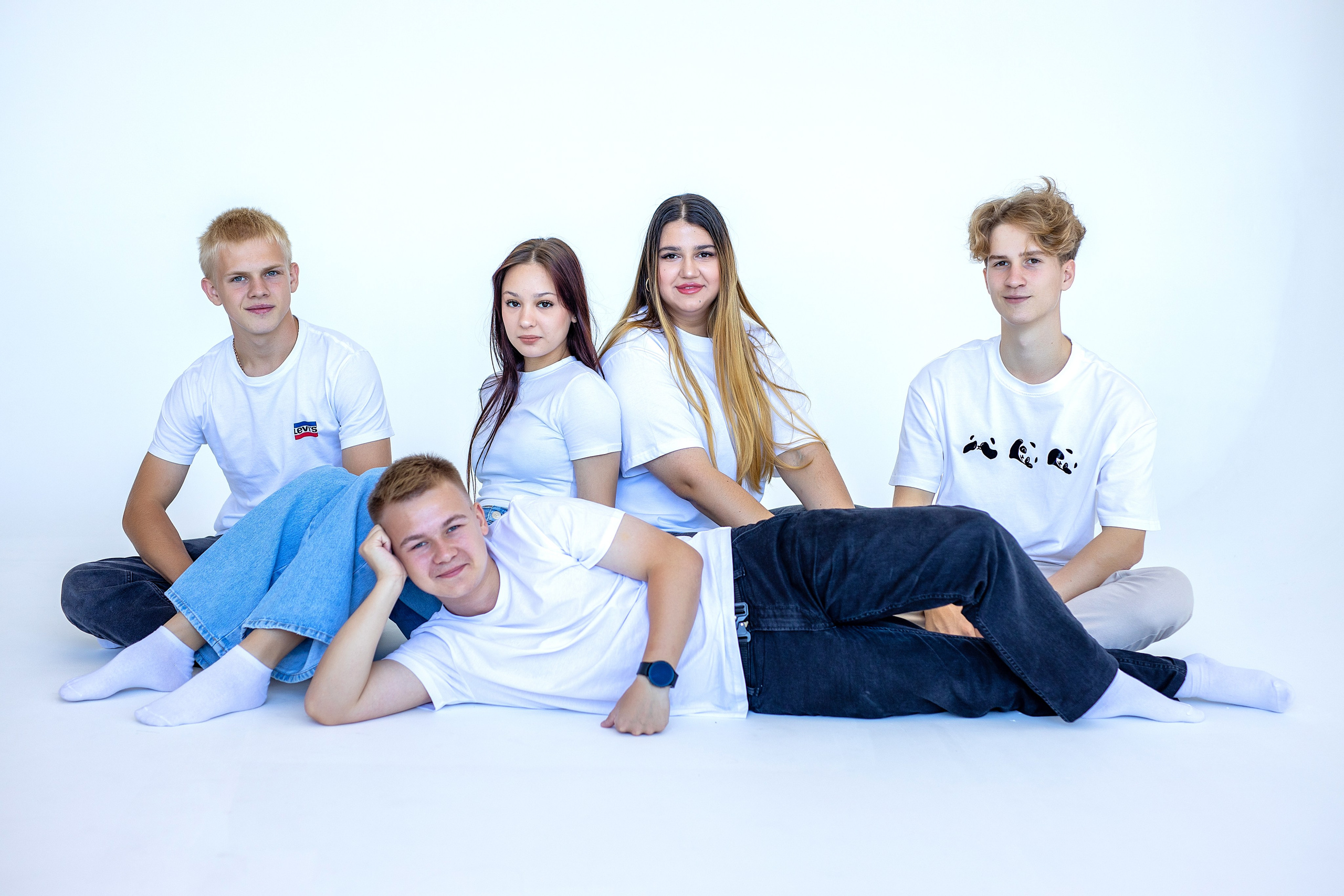 Школа 22, 11-а. Стильный выпускной альбом Владивосток фотограф Вероника Мигачева