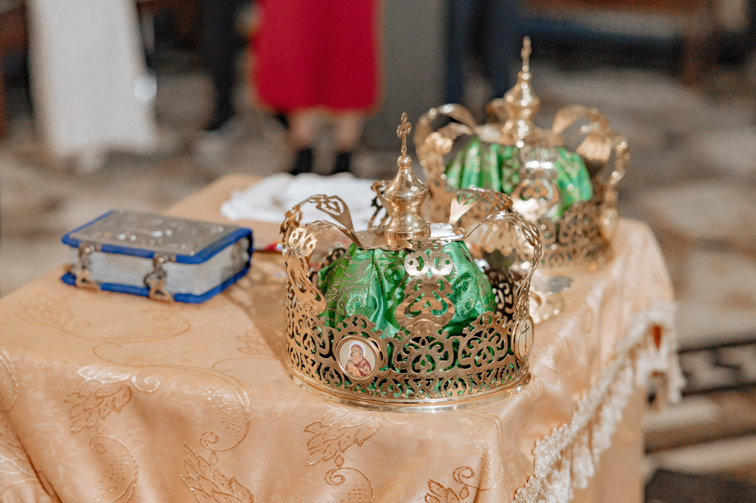 Церковь. Профессиональный фотограф и видеооператор