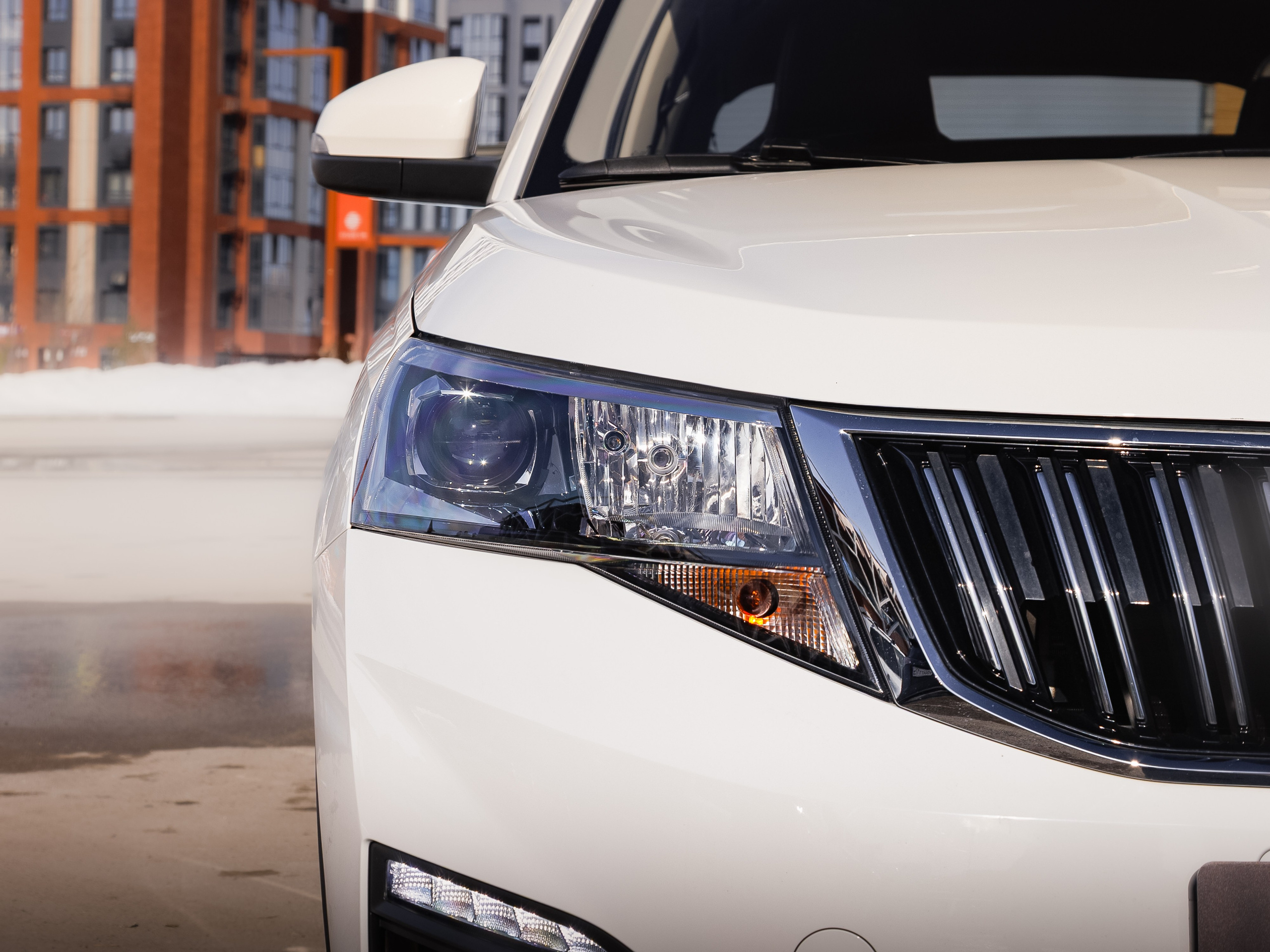 Автомобили