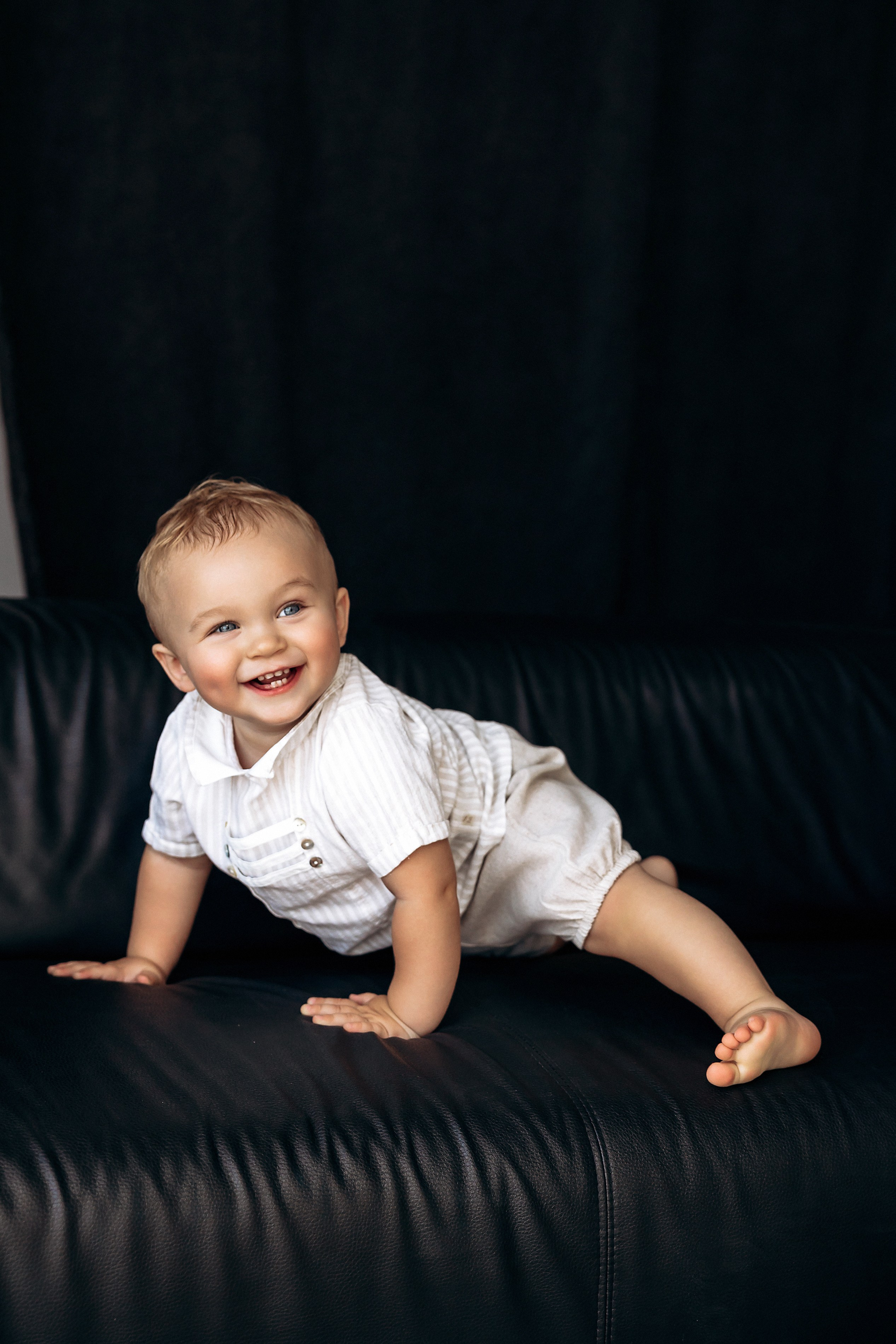 Анастасия и семья. Фотостудия Нюд. Фотограф в Калининграде свадебная фотография, репортажная, фотосессии