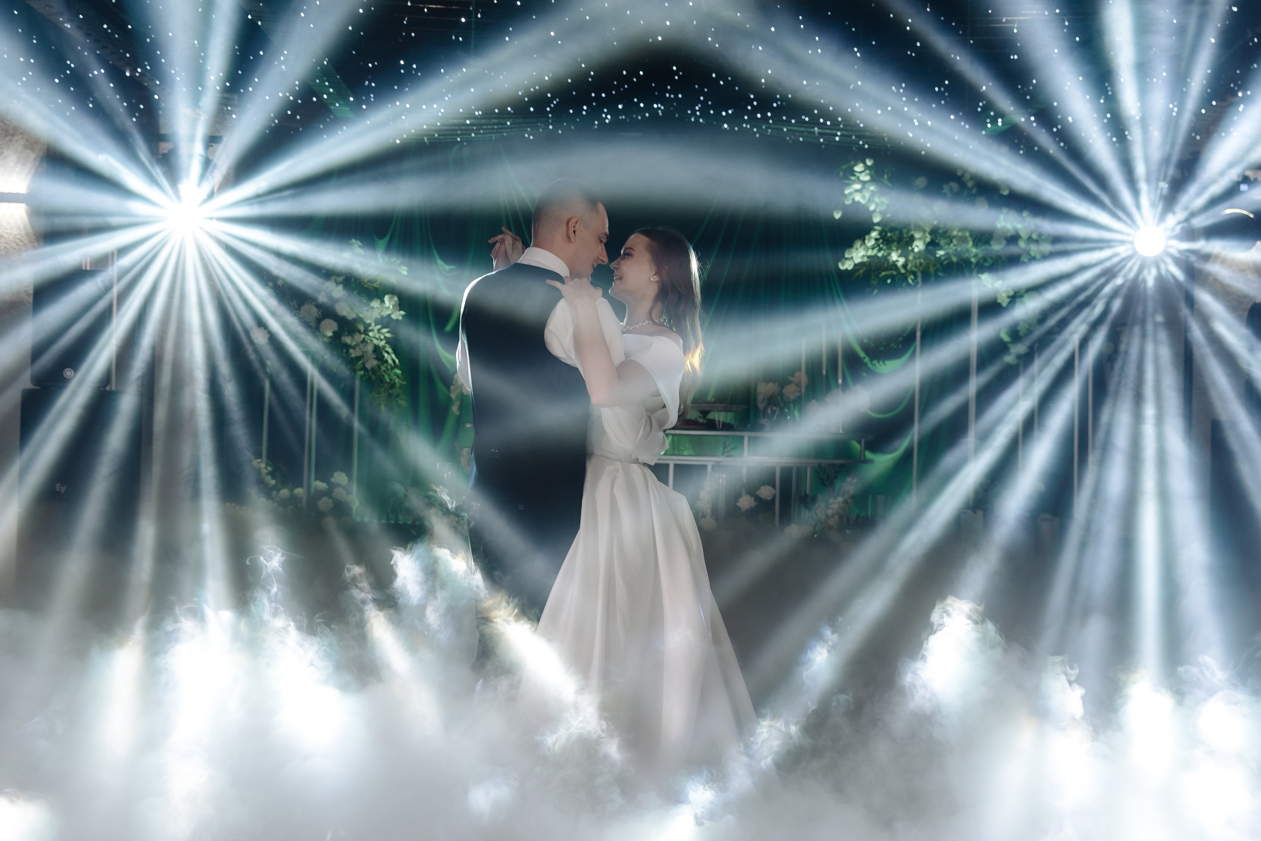 V & P. Фотограф Дзюба Марина. Свадебный фотограф