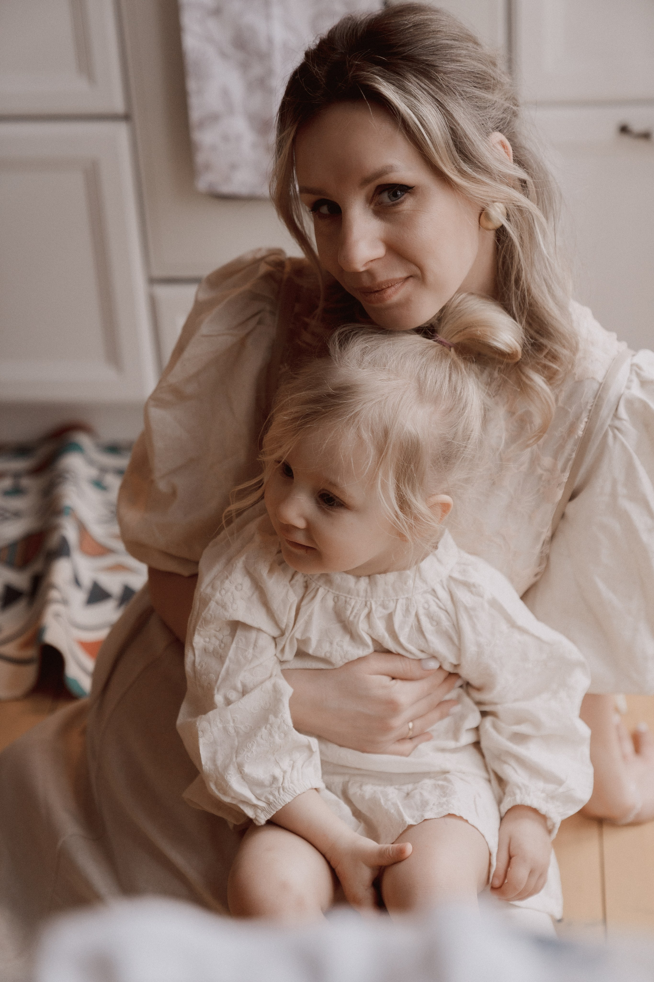 Лея и Ксения в фотодаче Ландыши. Семейный и детский фотограф в Сергиев Посаде, Хотьково Якимчук Любовь