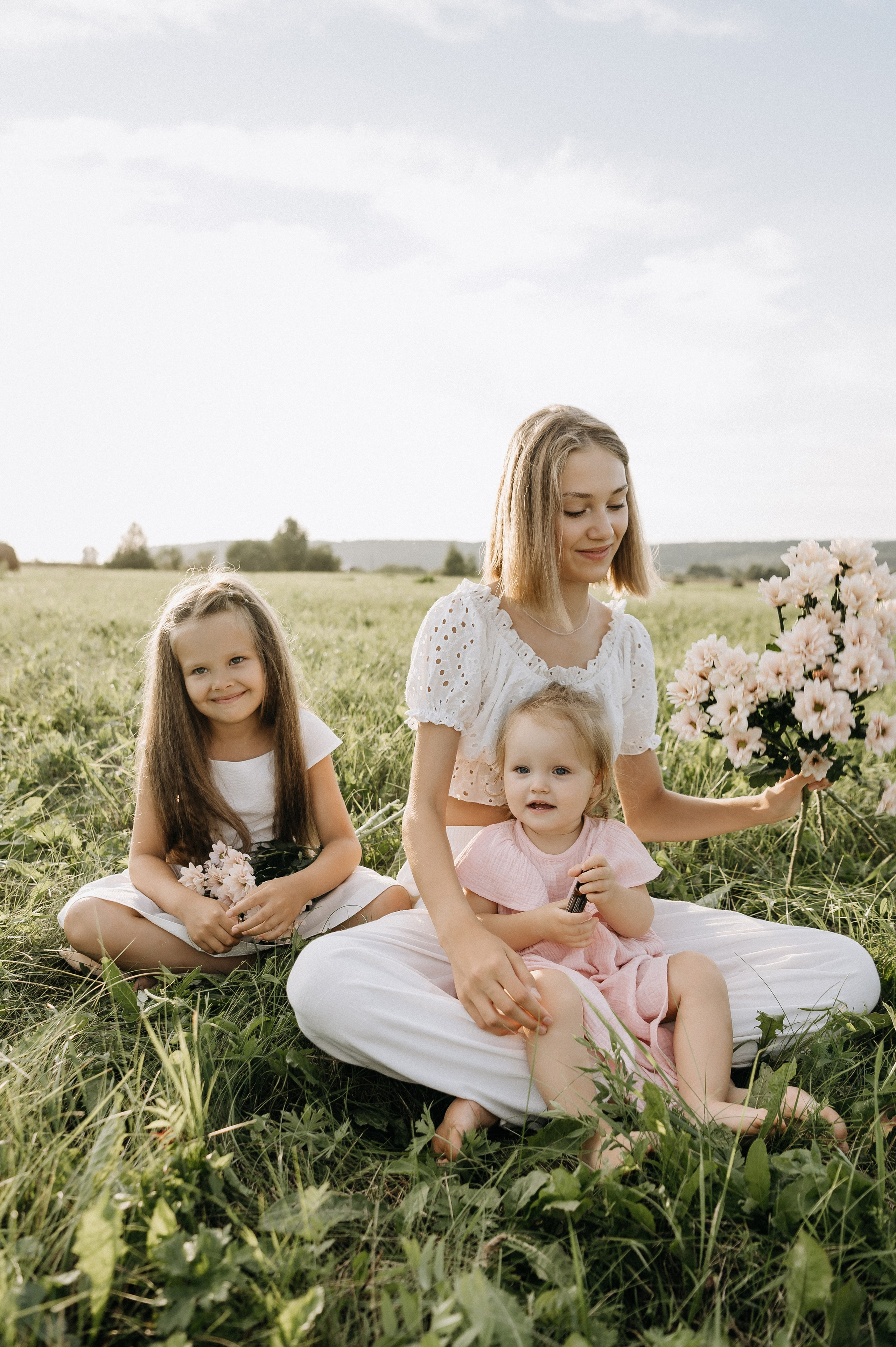 Таня, Вова + 3