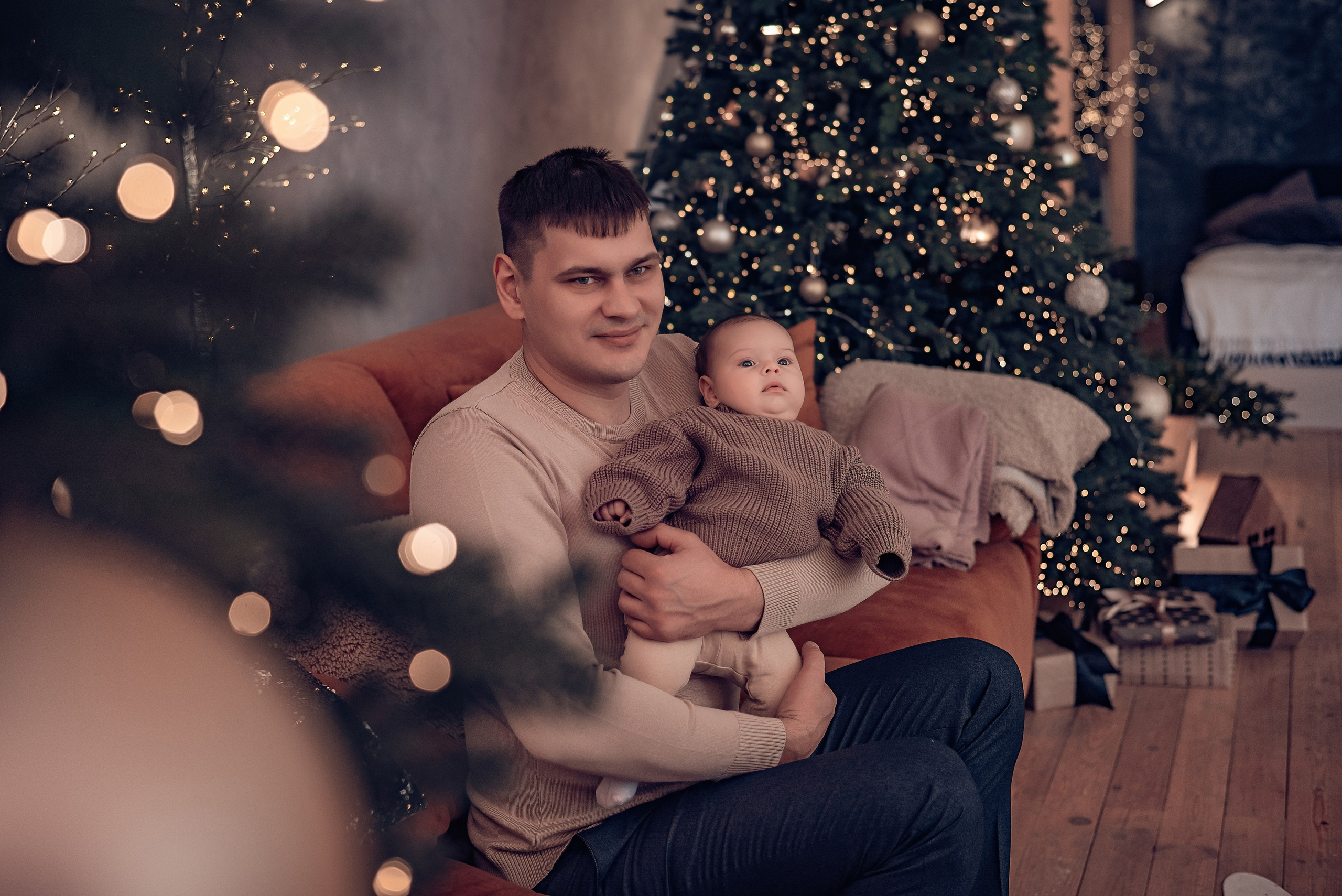 Виктория, Александр, Ванюша и Ариша. Фотографы крещения/венчания  Красноярск Татьяна и Вячеслав Переваловы