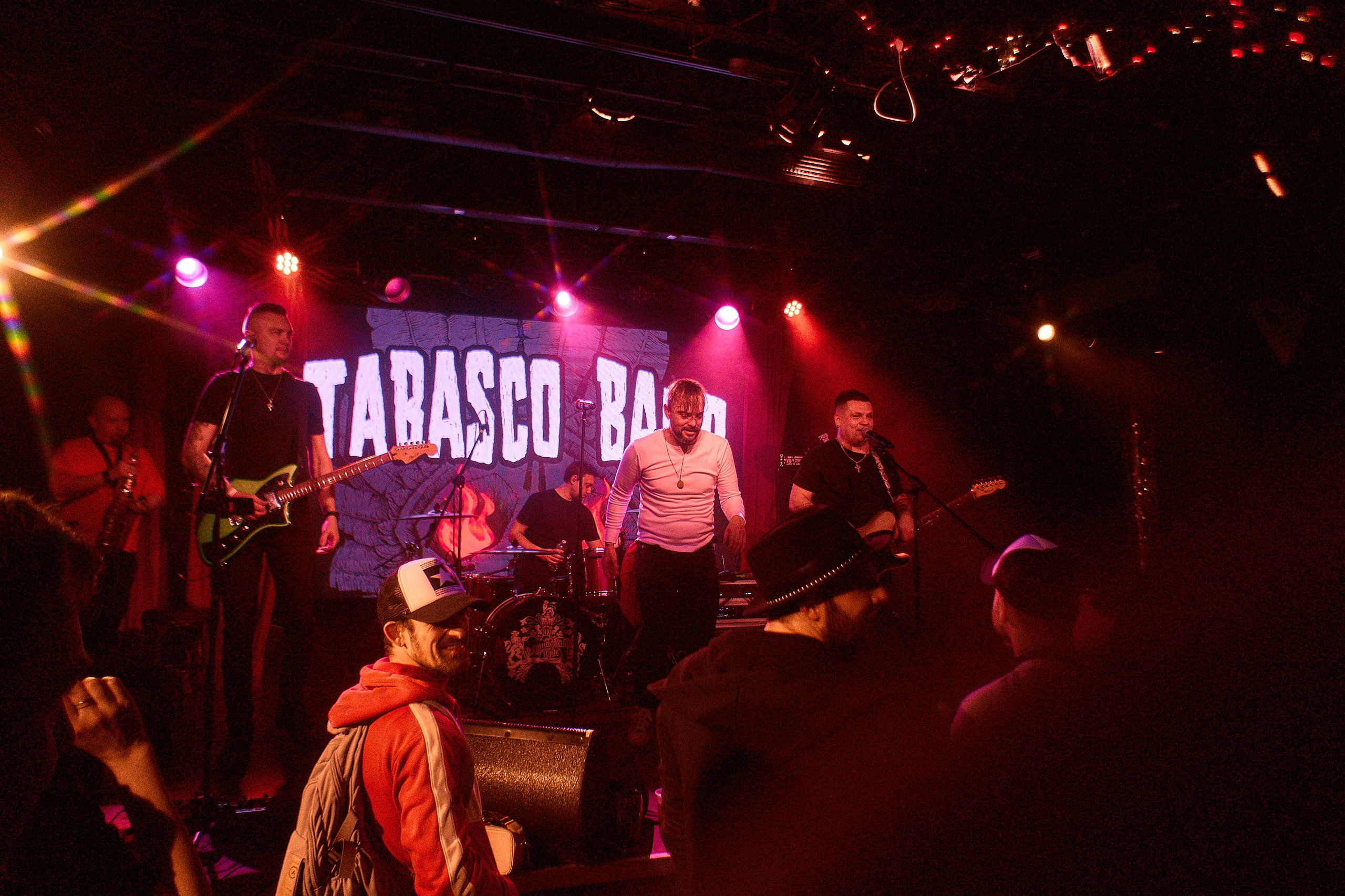 ТАБАСКО БЭНД — 16 ТОНН. Фотография для артистов