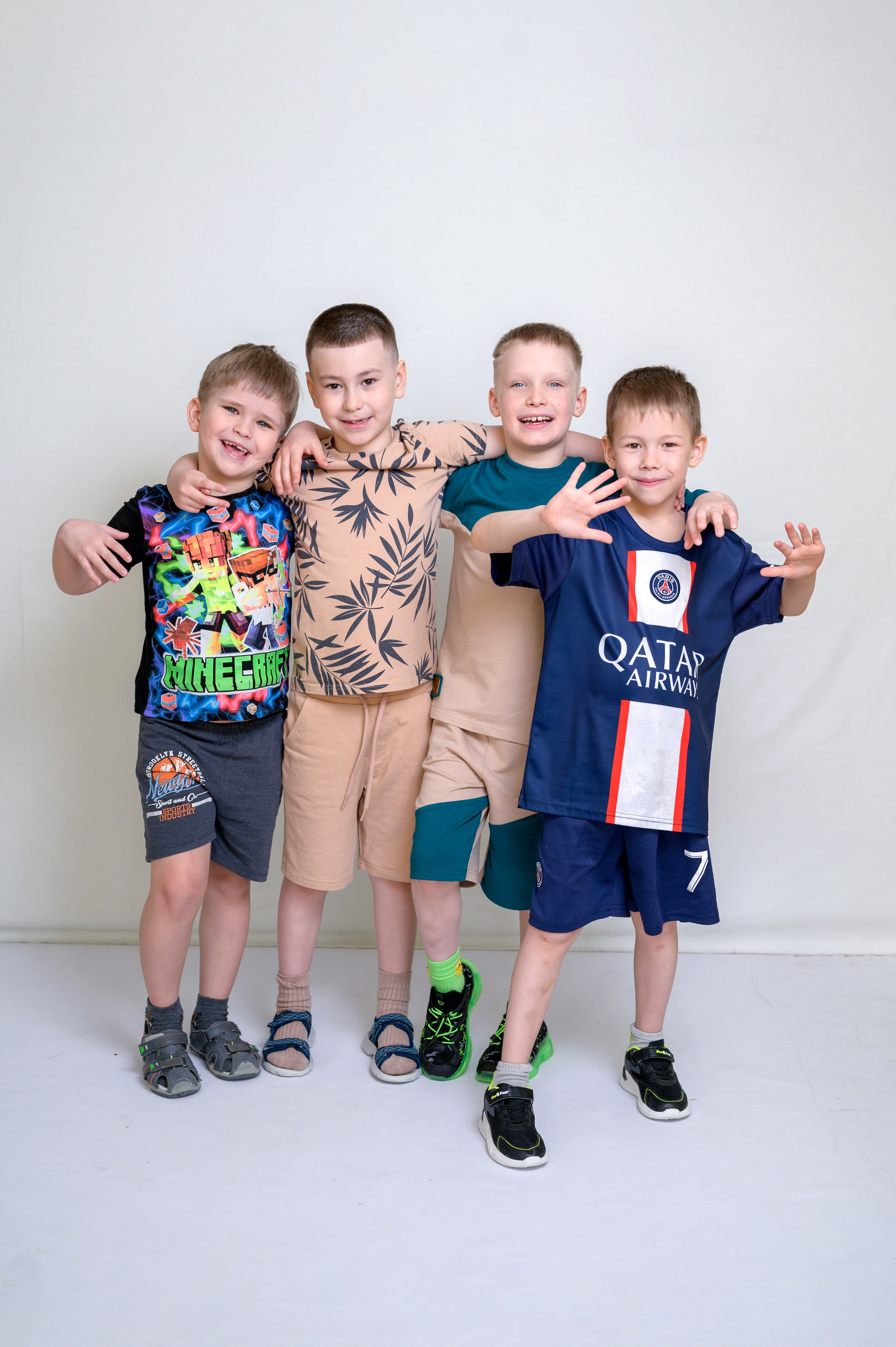 Д/с№ 3к3 группа «Фантазёры» (индивидуальный дизайн) + рисунки детей. Фотограф новорожденных, семейный детский в Тюмени Татьяна Морозова