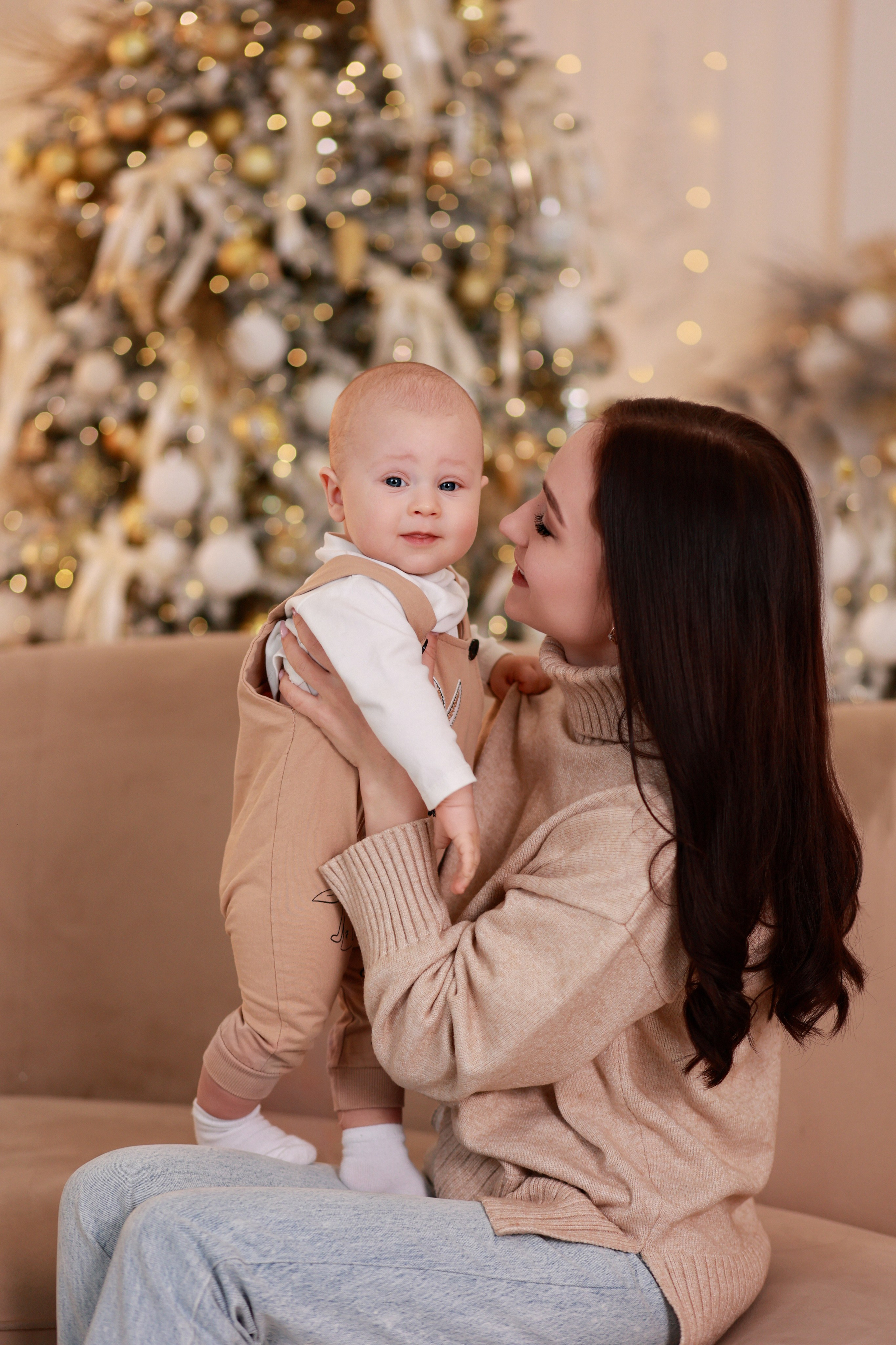 Зал Зазеркалье. Детский семейный фотограф Краснодар
