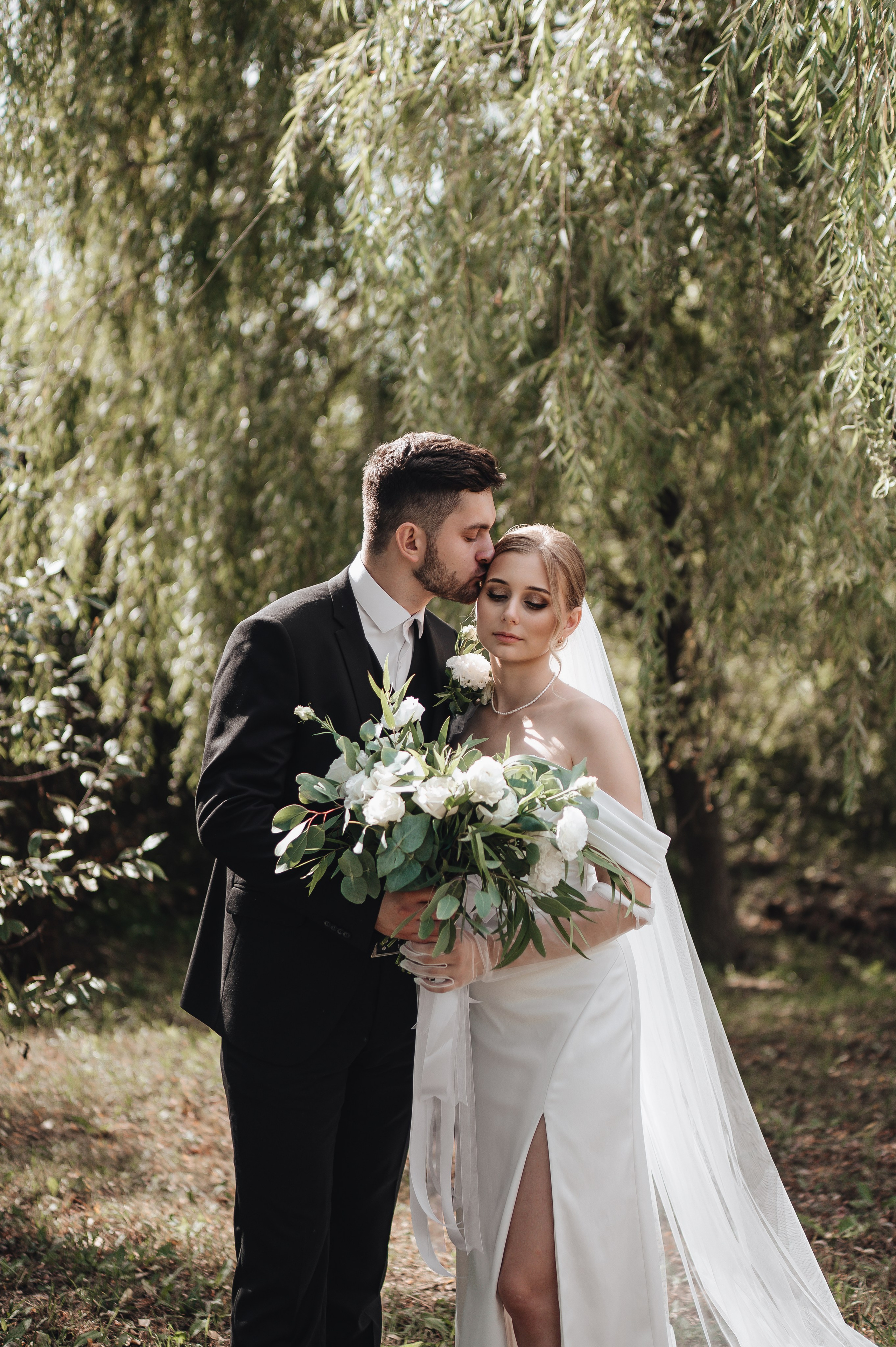 Даниил и Валерия. Черная утка. Полный день. Фотограф Екатерина Бочарникова