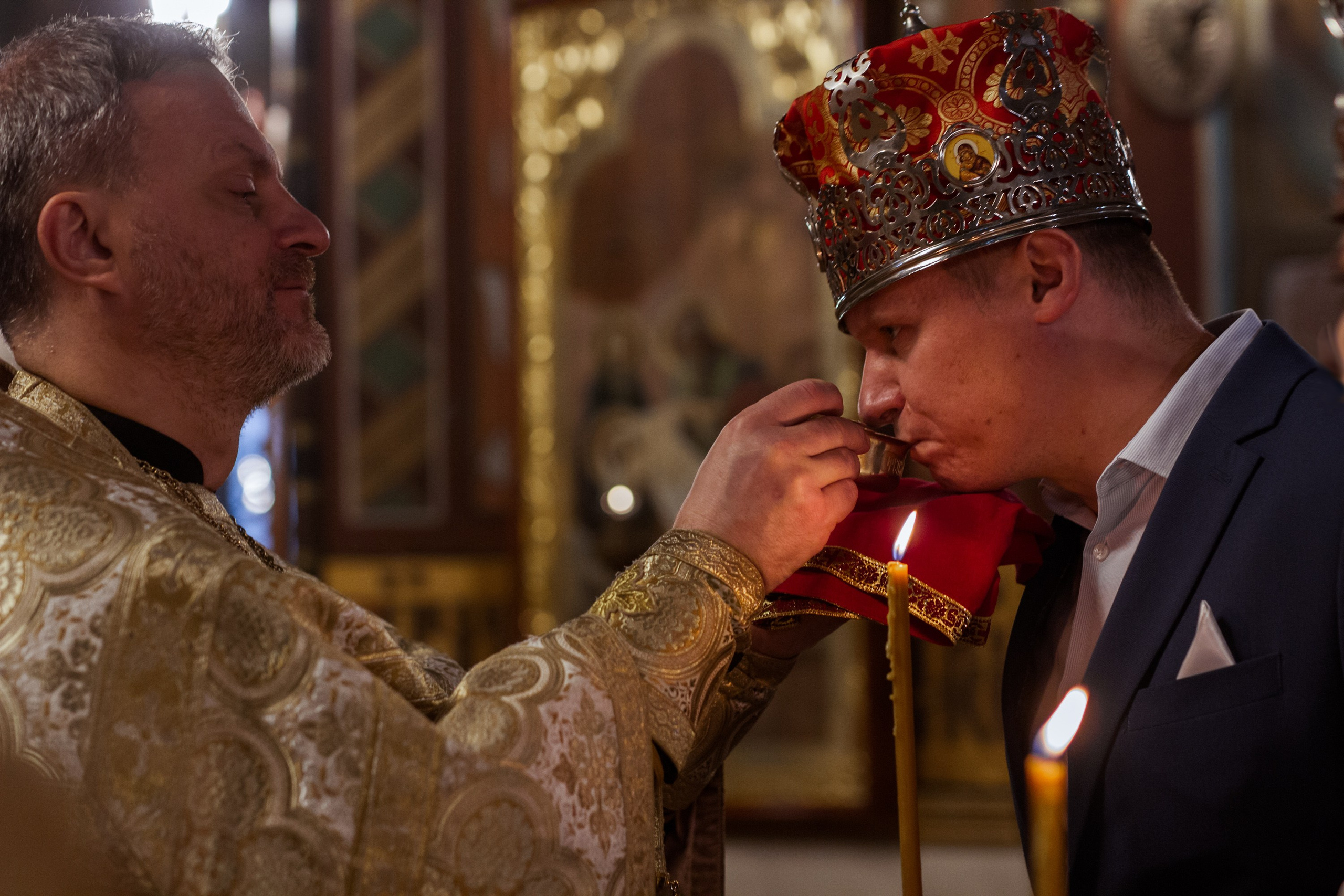 Венчание в храме Петра и Павла в Петергофе. Контент- фотограф, рилсмейкер в Санкт- Петербурге Елена Грие