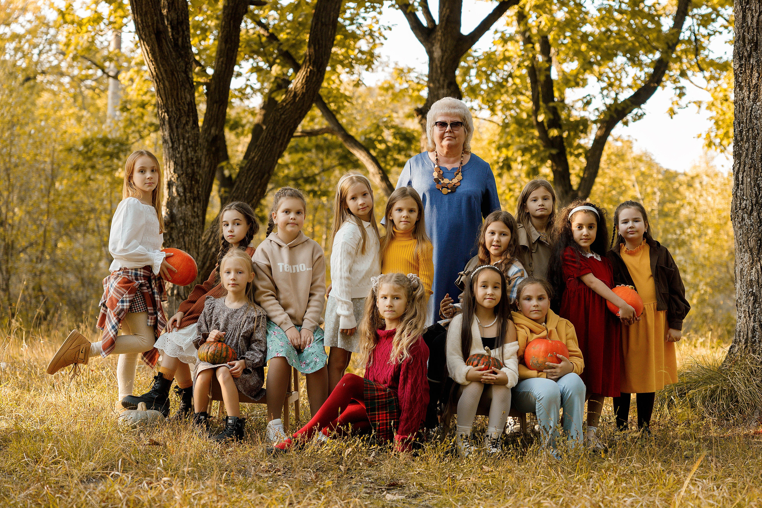 Осень Гимназия 2 класс. Photoalbum-vl.ru