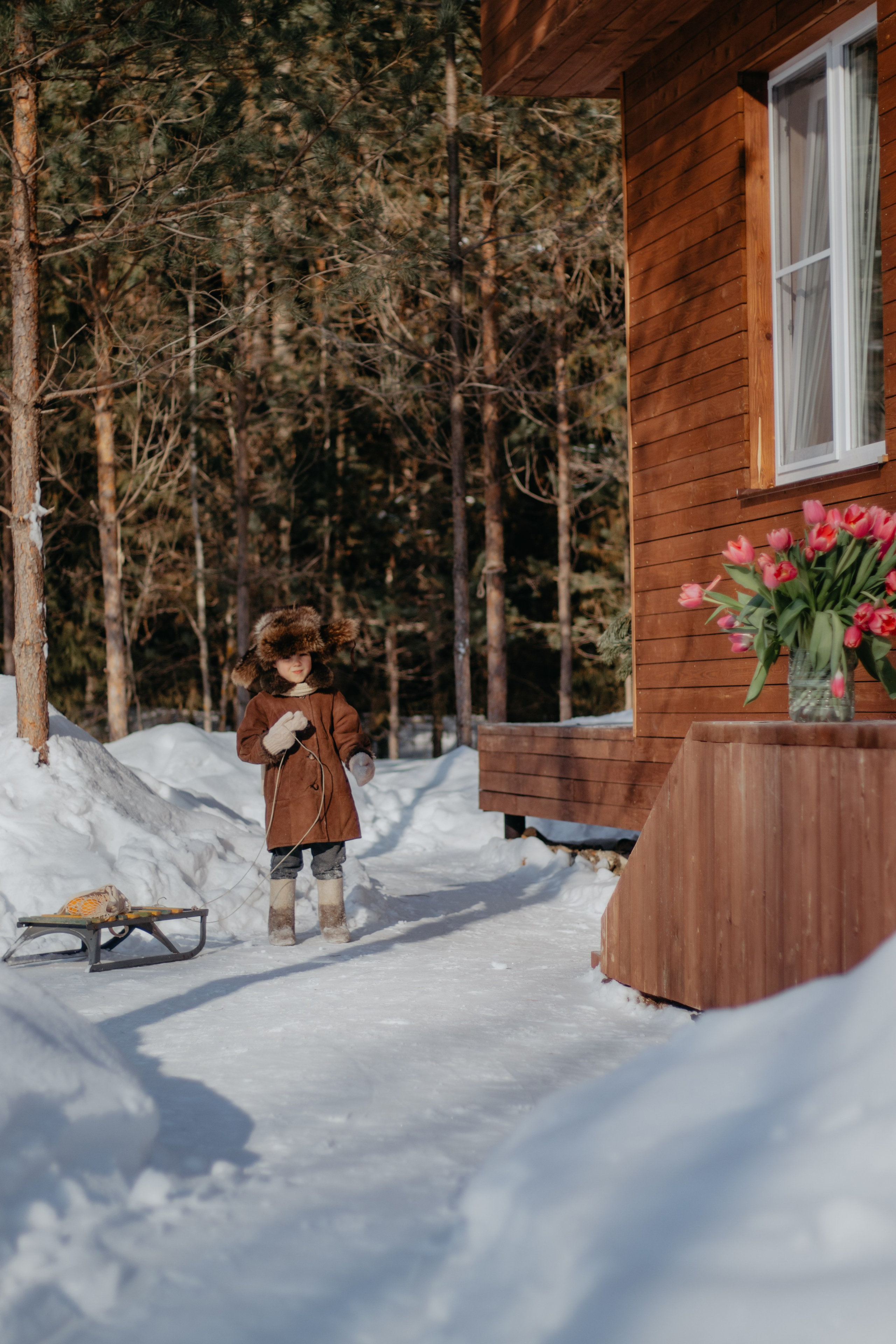 С 8 марта девочки