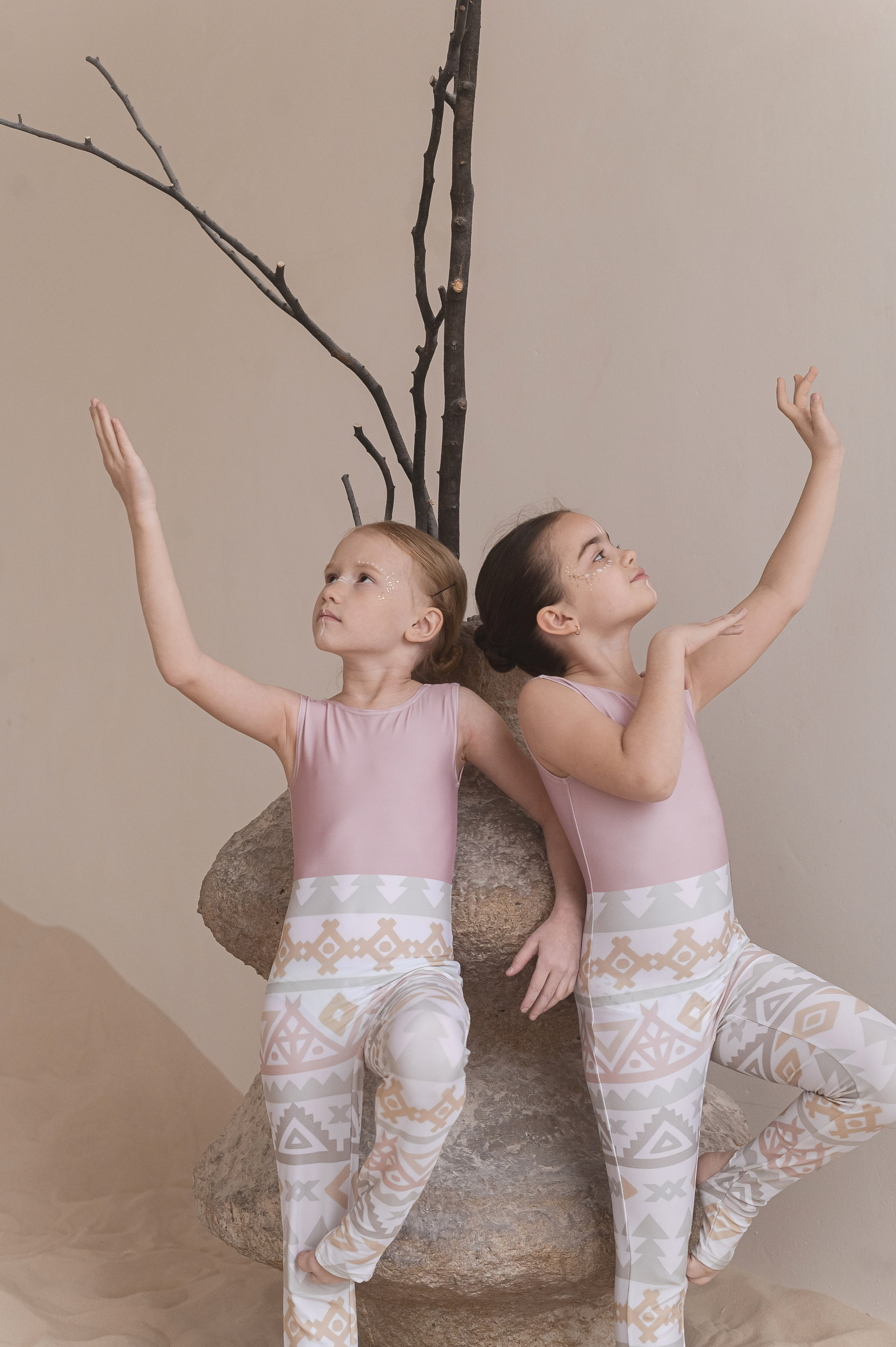 ВВЕРХ ДНОМ. SAND. Профессиональный репортажный, коммерческий фотограф в Санкт-Петербурге