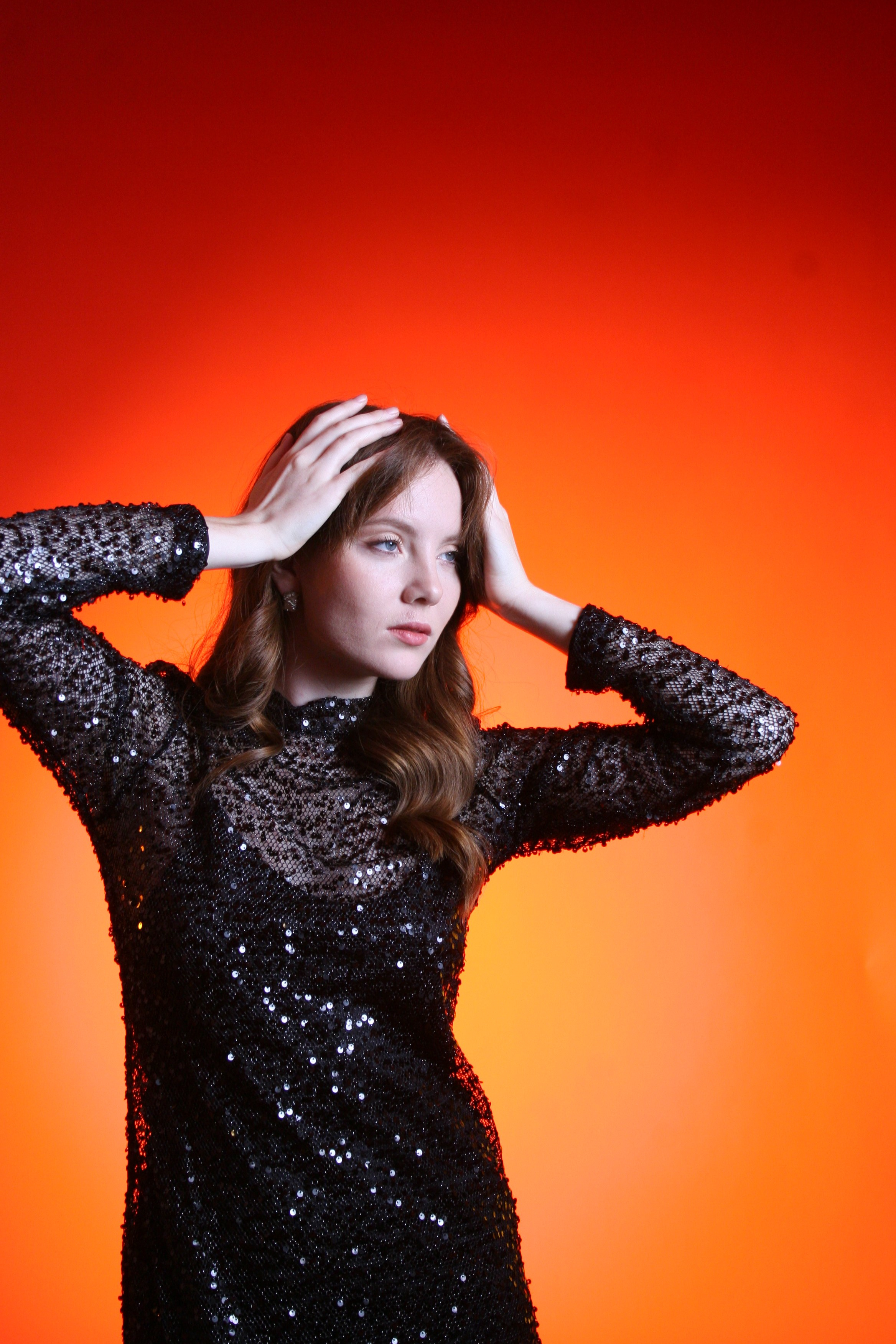 Студия и модели. Креативный фотограф