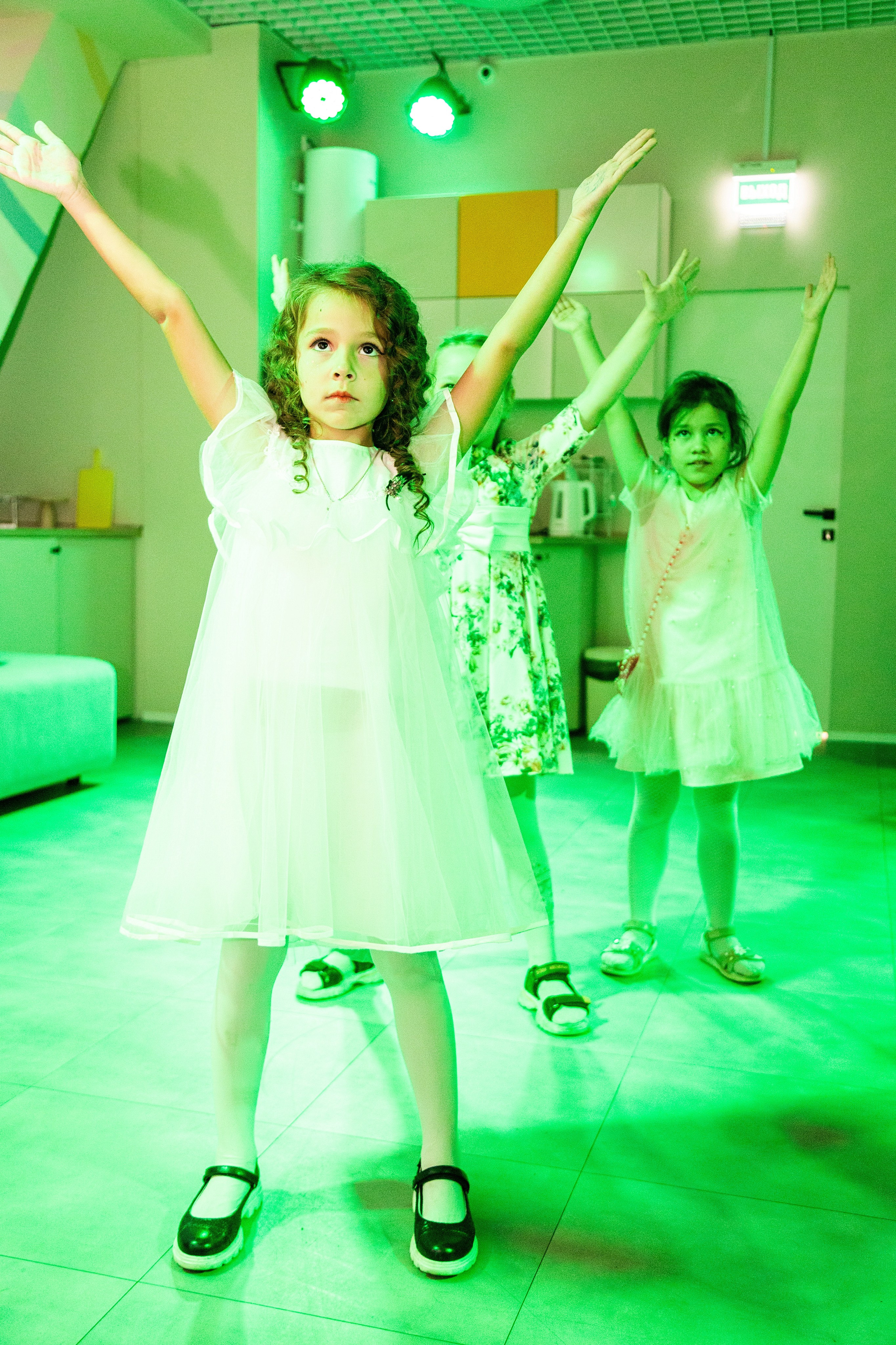 Нелли 7 лет. Детский фотограф видеограф в Хабаровске Михаил Орлов