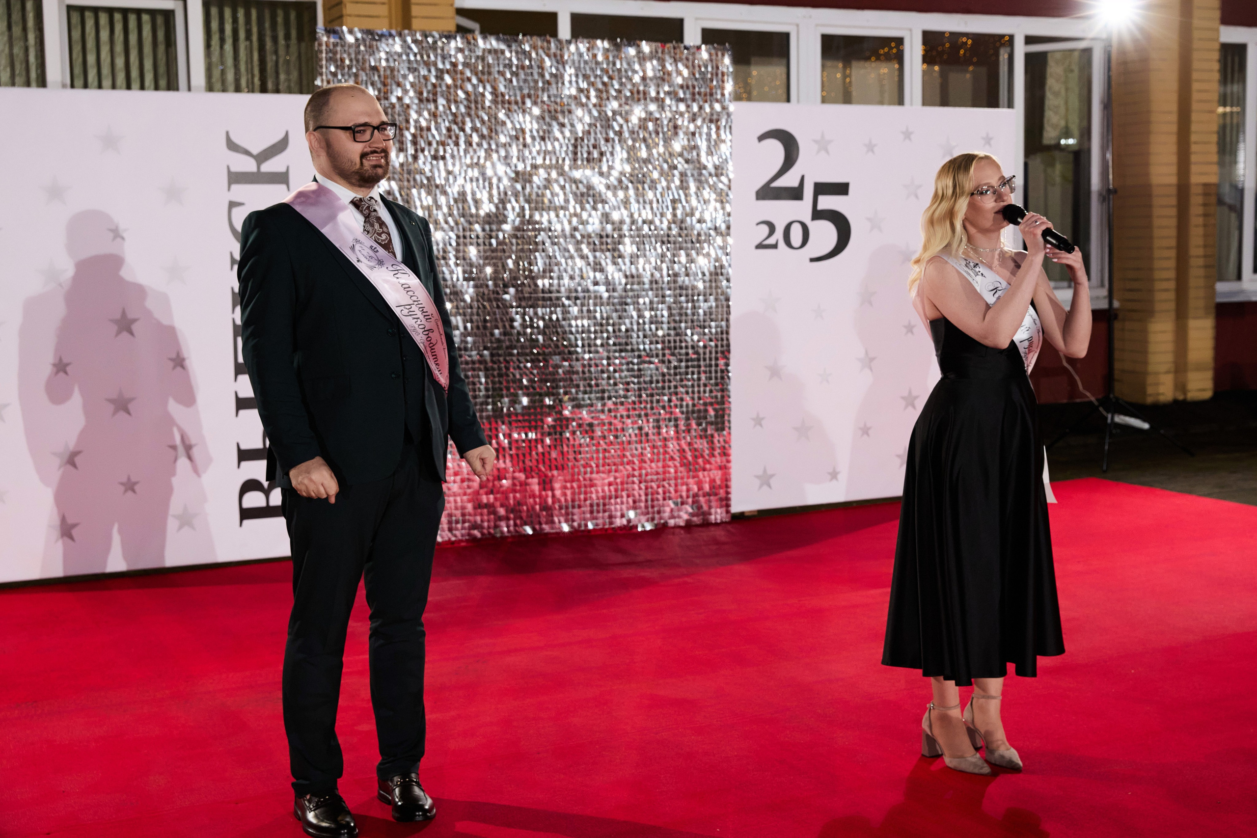 Выпускной 11 класс. Свадебная, репортажная фотосъемка и видеосъемка в Минске. Илья и Юлия Ширмановы. Фотограф | Видеограф | Минск