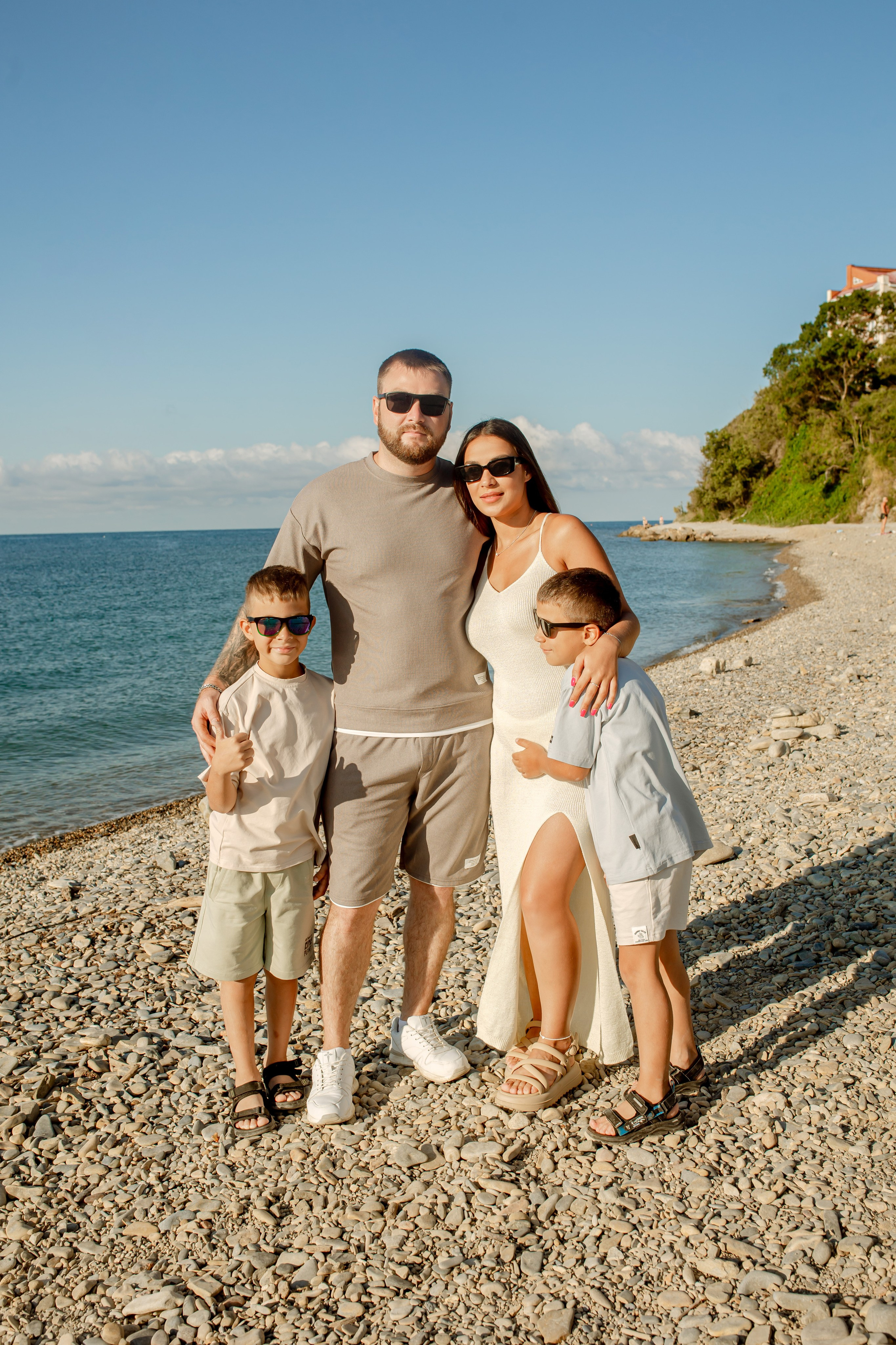 Анна и Сергей и Саша и Алексей. Фотограф в Геленджике, Архипо-Осиповке, Абрау-Дюрсо, Кринице Виктория