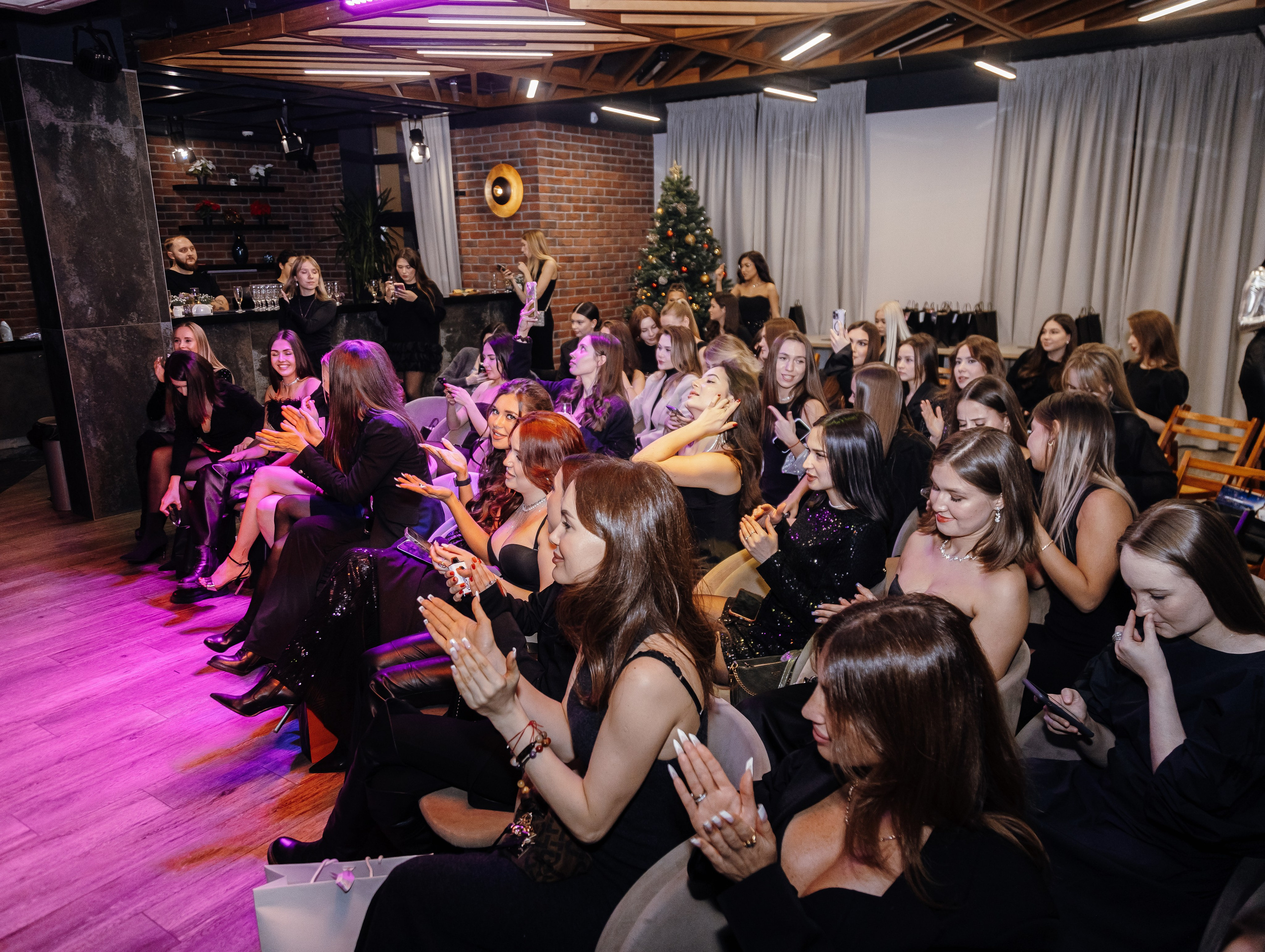 Мероприятия, банкеты. Свадебный фотограф в Казани и Санкт-Петербурге Евгения Есенина