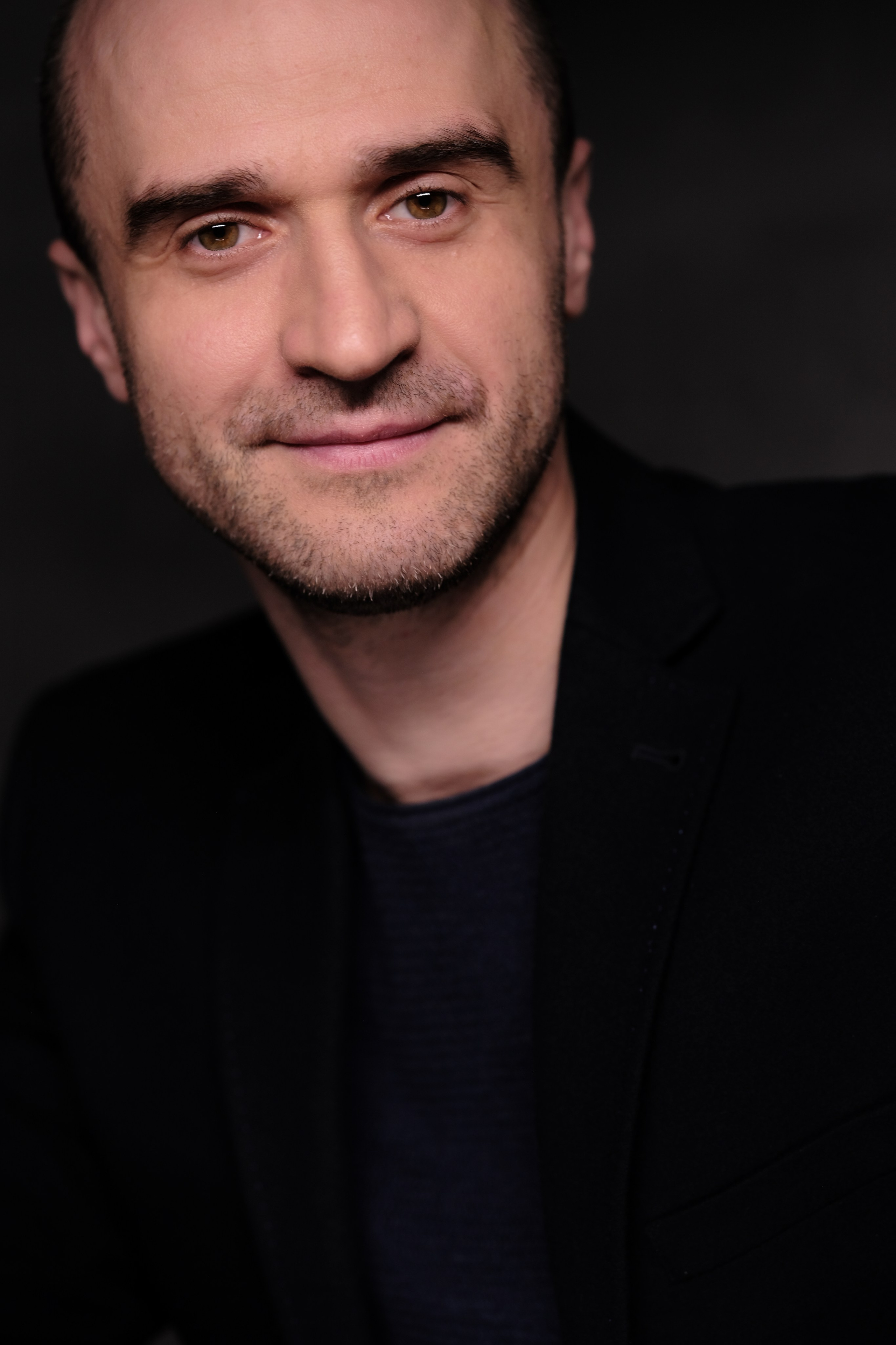 Андрей. Фотограф в Москве и Праге: индивидуальные портреты, парные фотосессии