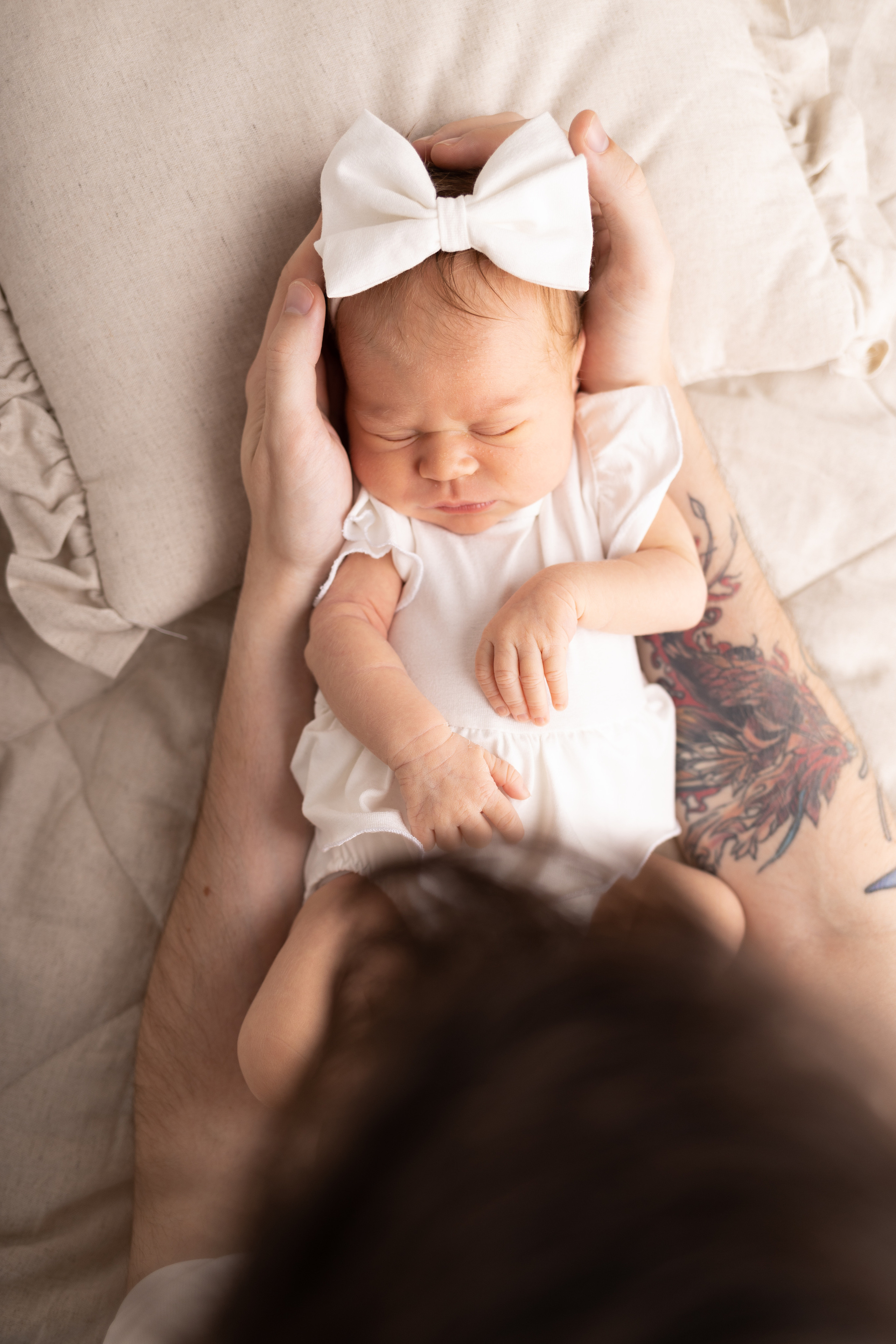 Newborn съемка в стиле Лайф. Фотограф новорожденных малышей в Омске и Омской области Эльвира Камаева