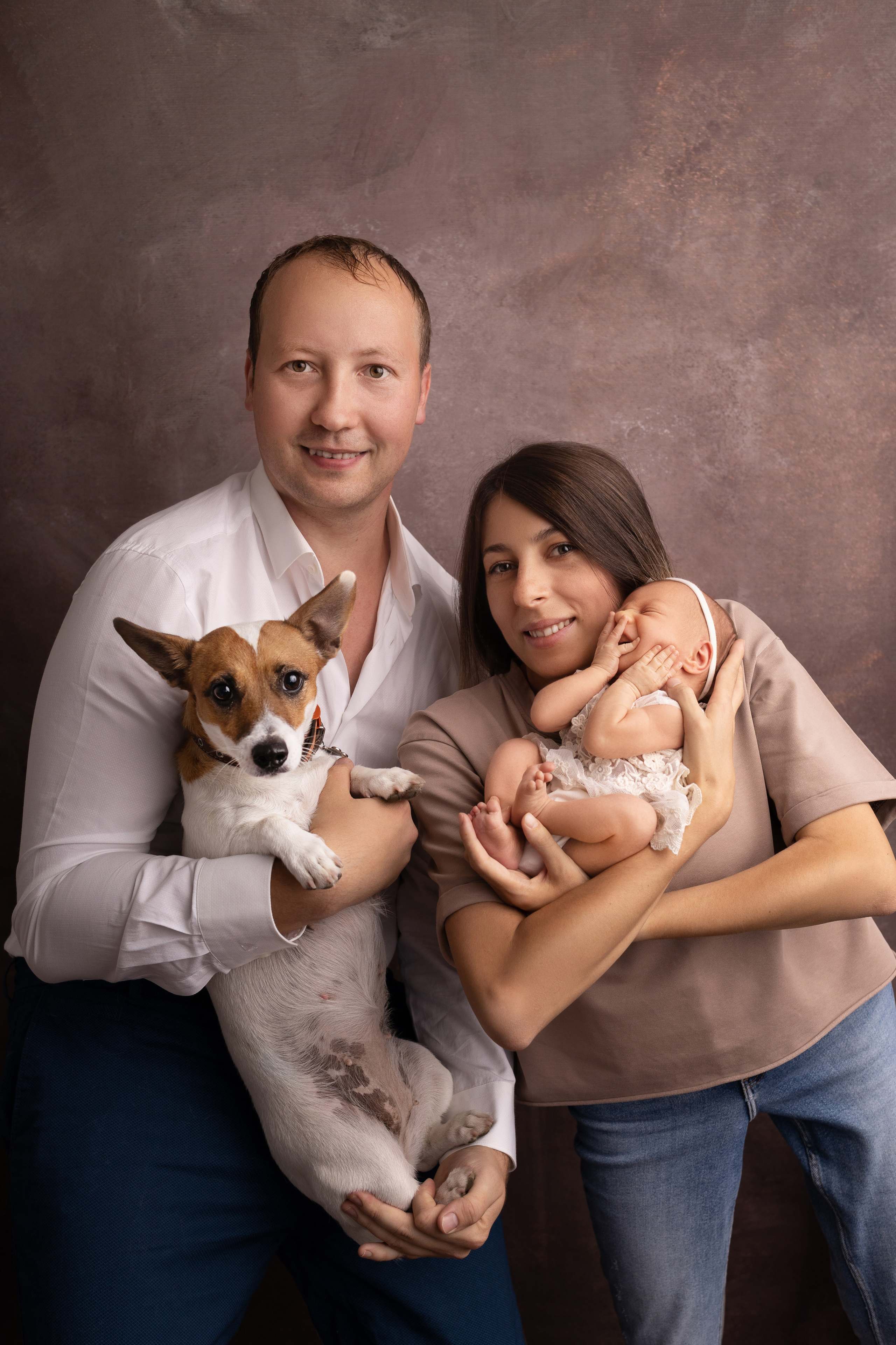 Семейные кадры от Elvira Kamaeva. Фотограф новорожденных малышей в Омске и Омской области Эльвира Камаева