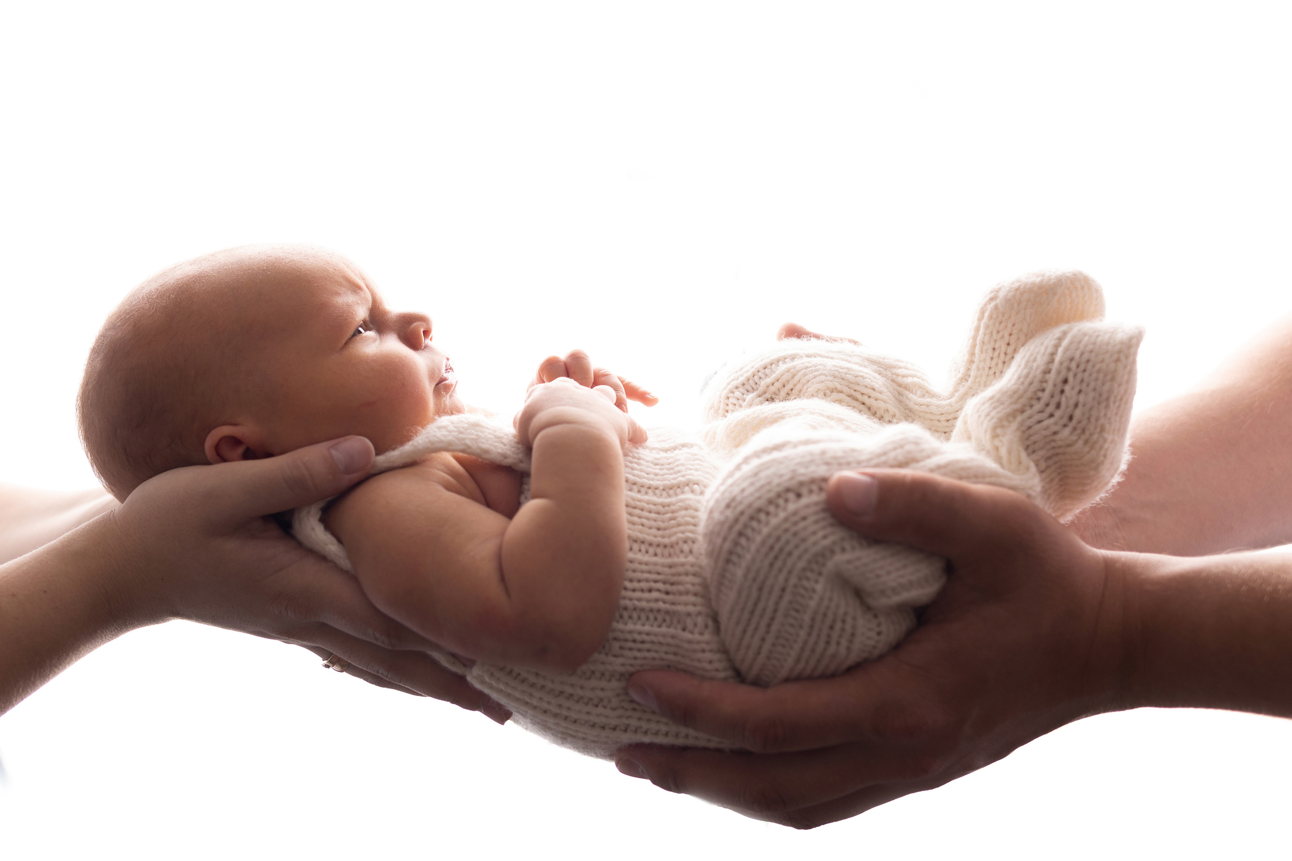 Классическая фотосессия малыша. Фотограф новорожденных малышей в Омске и Омской области Эльвира Камаева