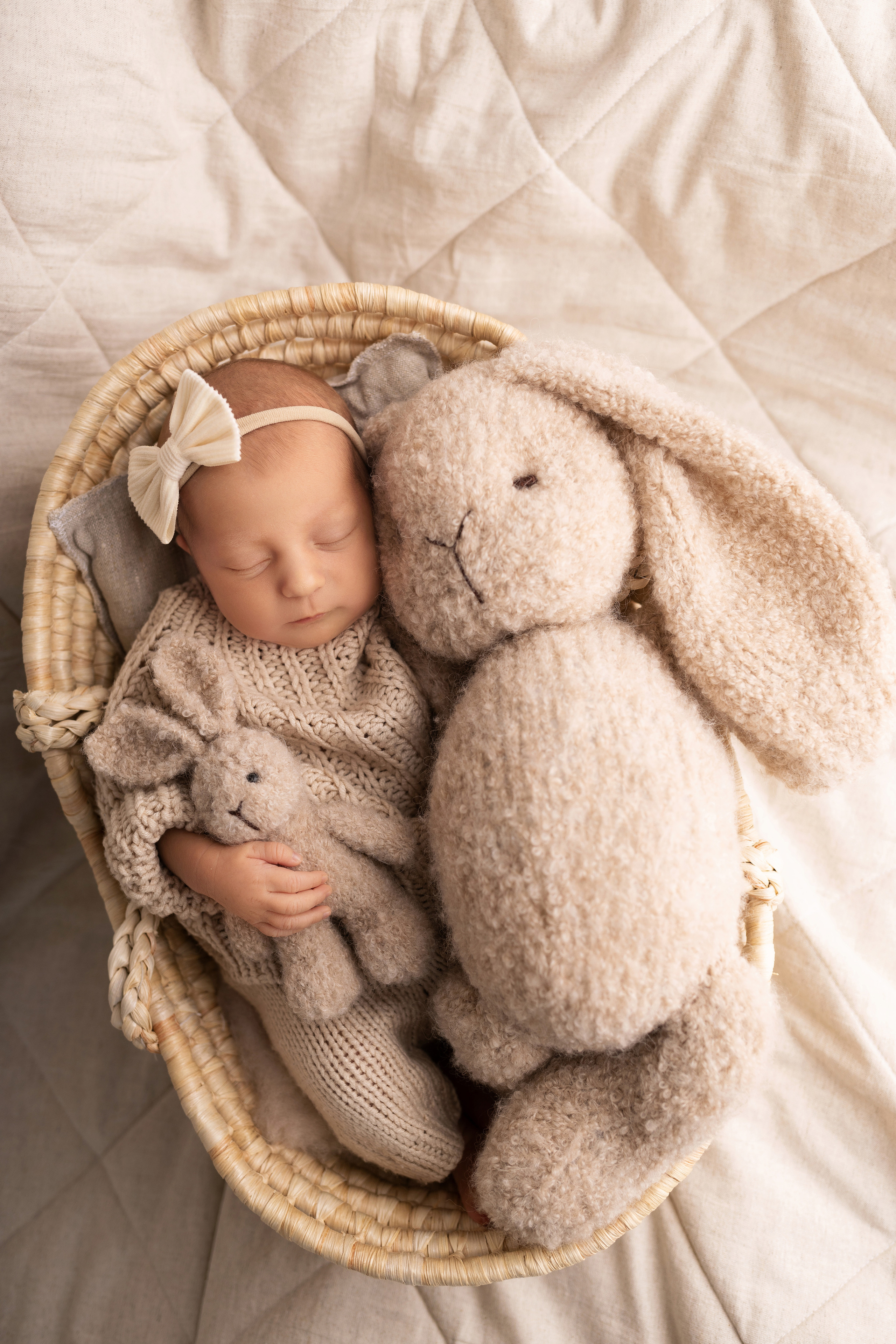 Newborn съемка в стиле Лайф. Фотограф новорожденных малышей в Омске и Омской области Эльвира Камаева